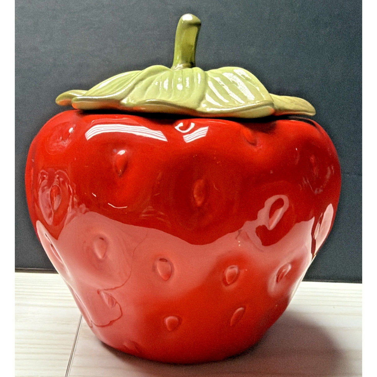 Vintage Metlox Pottery Poppy Trail Strawberry Cookie Jar Ceramic Canister 7"