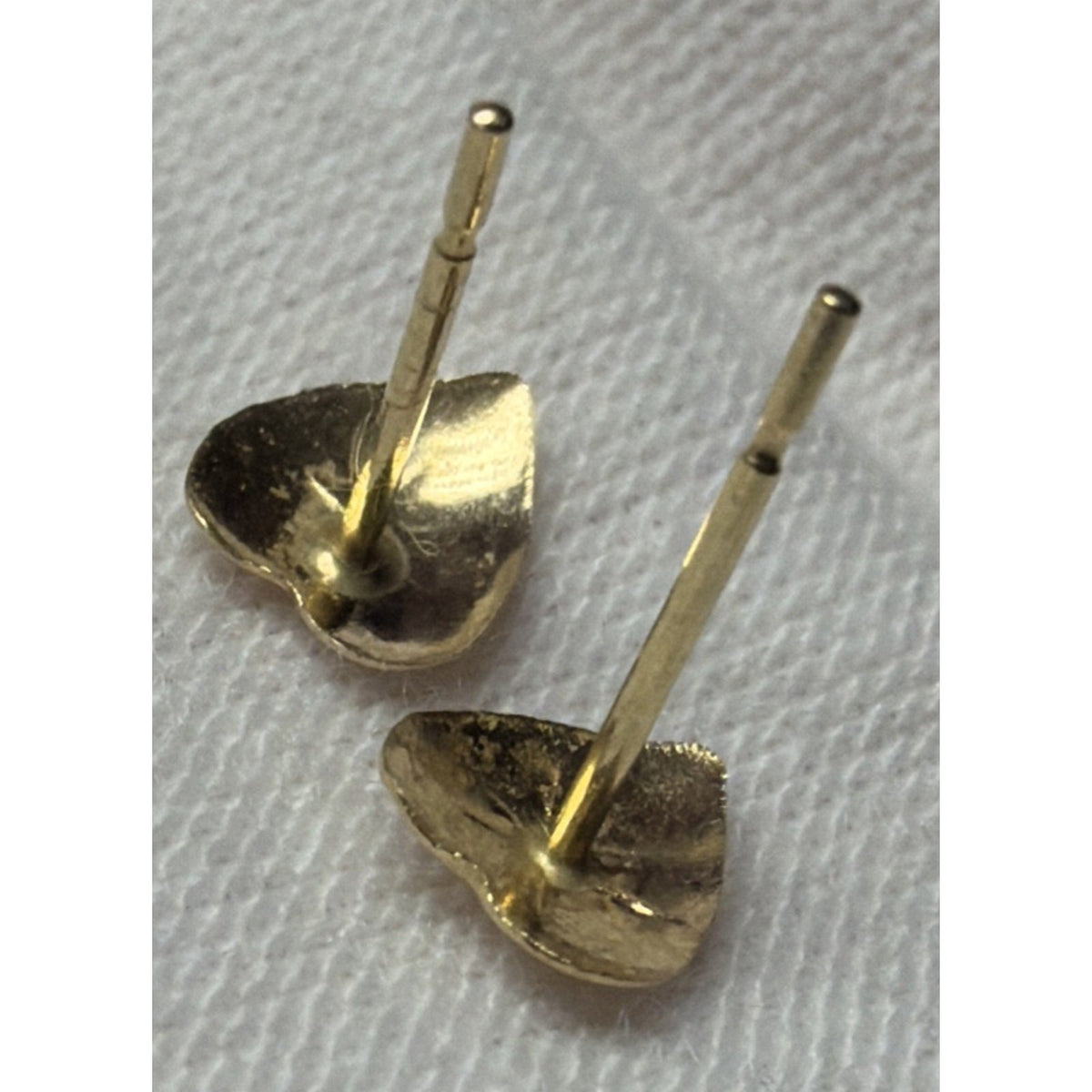 Vintage JCM Jacmel 14k Yellow Gold Diamond Cut Heart Stud Earrings No Backs