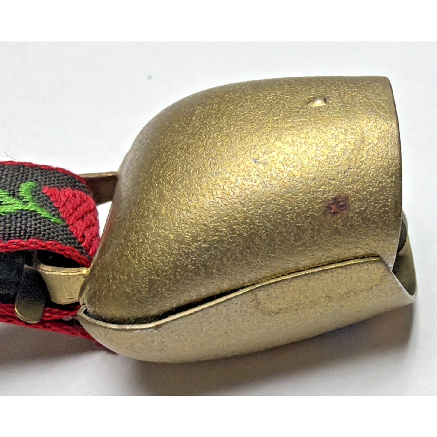 Vtg Metal Brass Colored Swiss Cowbell Cow Bell Embroidered Strap Floral Heart