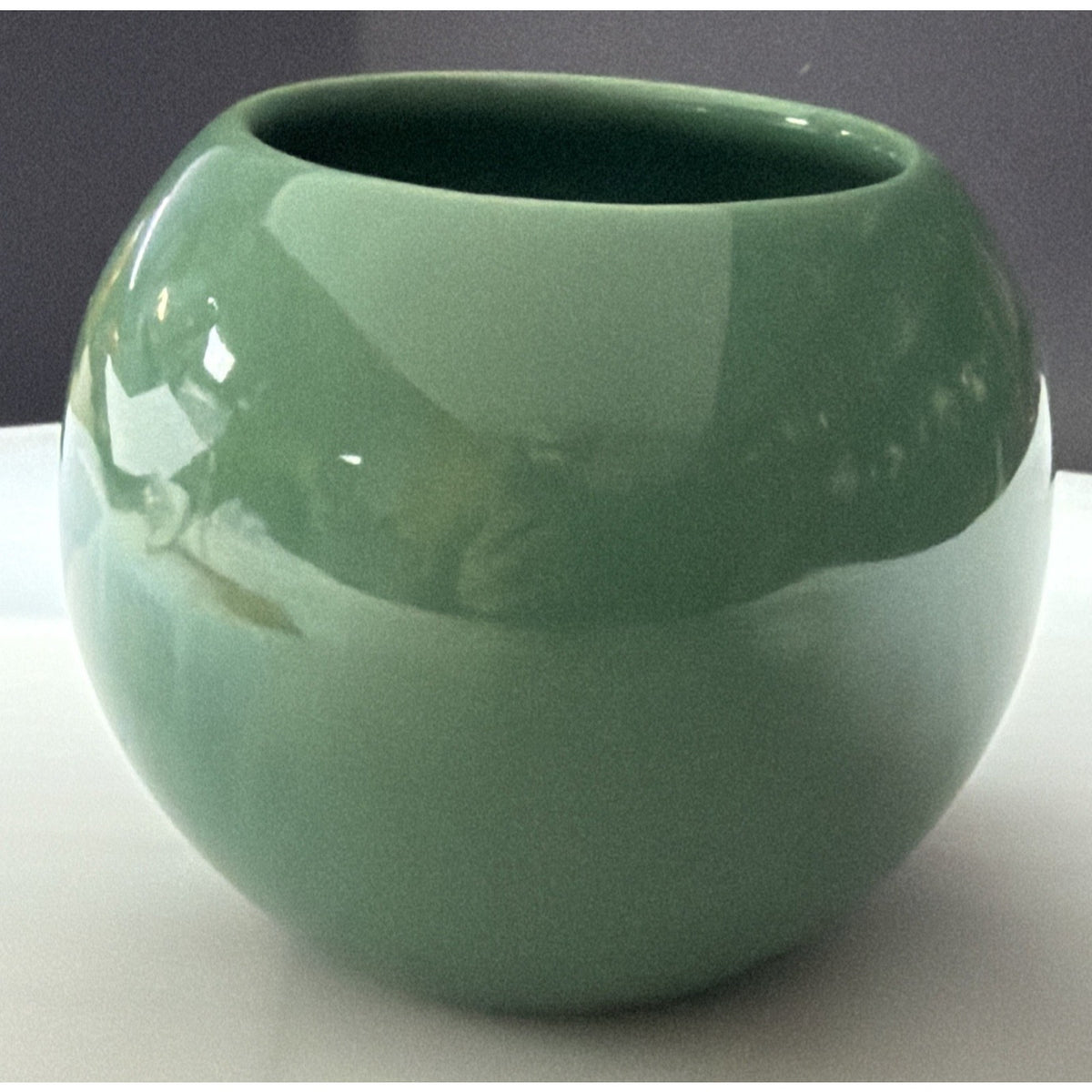 MCM Haeger Pottery Orb Spherical Ball Planter Vase As Is Green