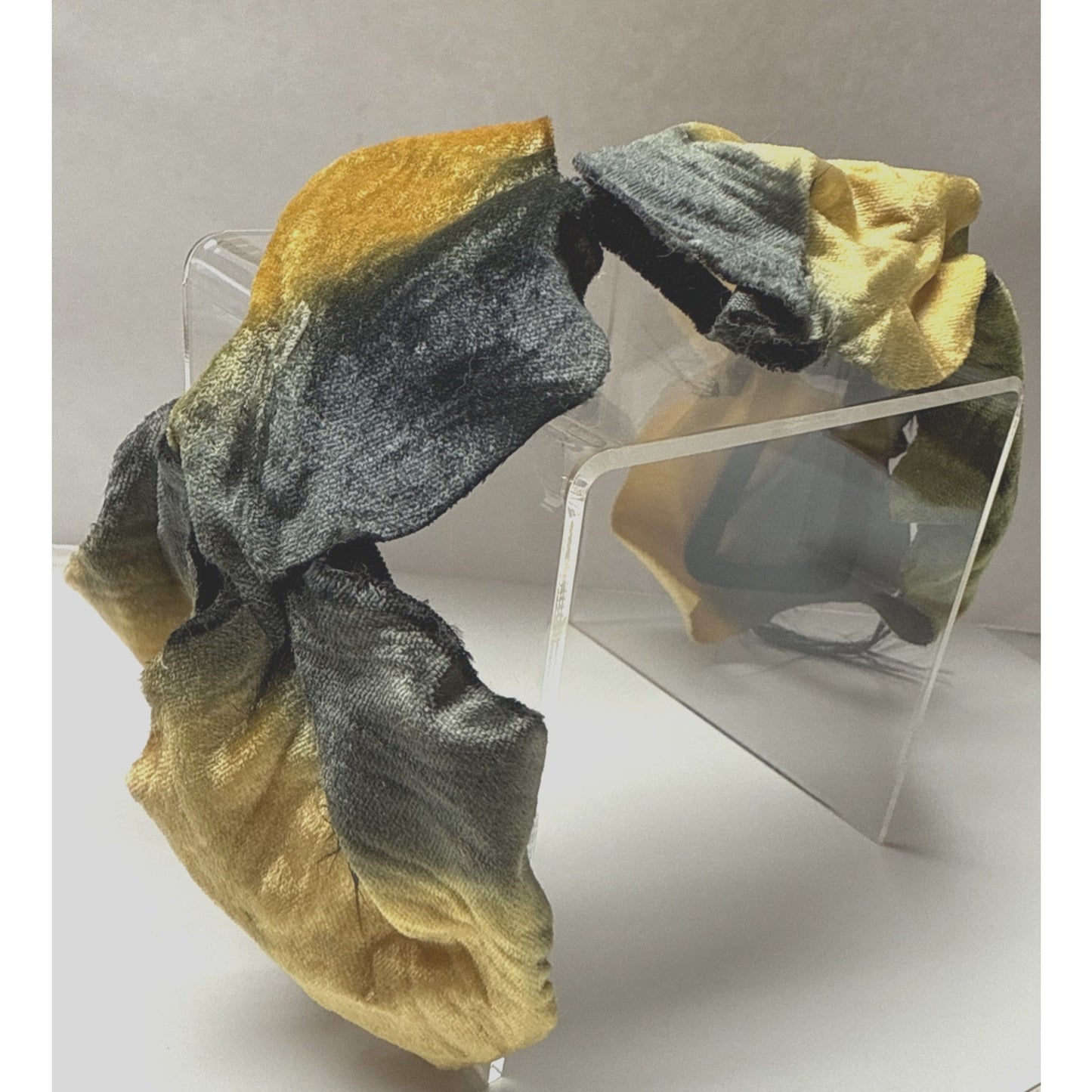 Vintage Metallic Velvet Maple Leaf Half Hat Fascinator Gold Black Feather