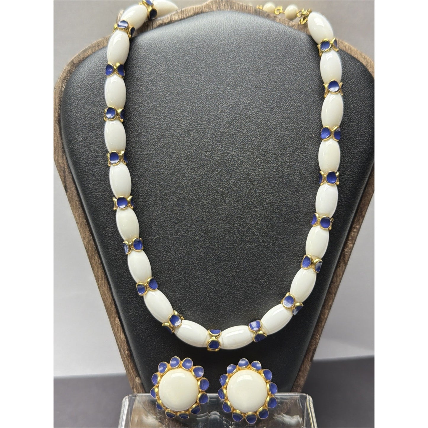 Vtg Crown Trifari White Lucite Blue Enamel Choker Necklace Earrings Set As Is