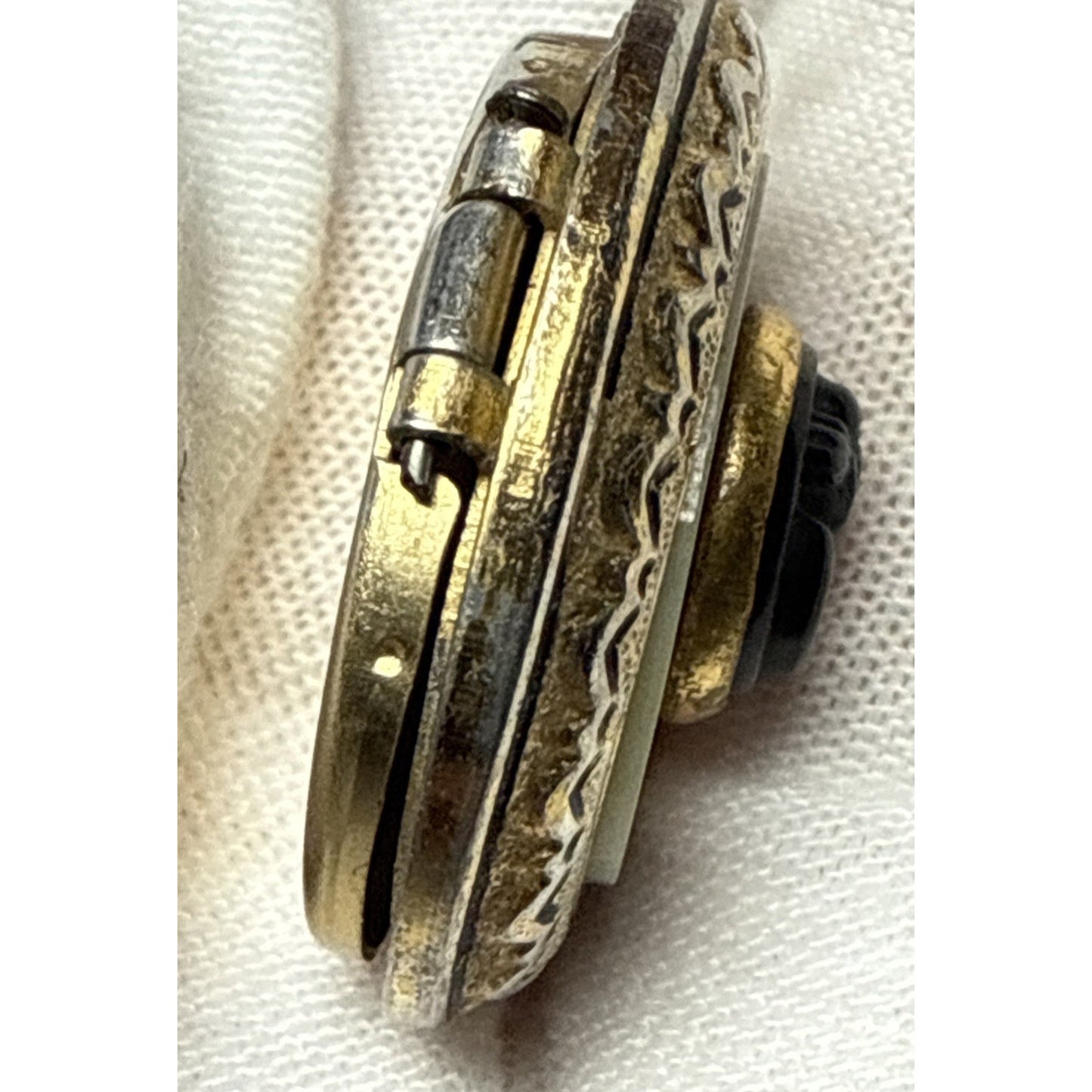 Vintage Black Celluloid Cameo Mother Of Pearl Locket Engraved Pendant Necklace