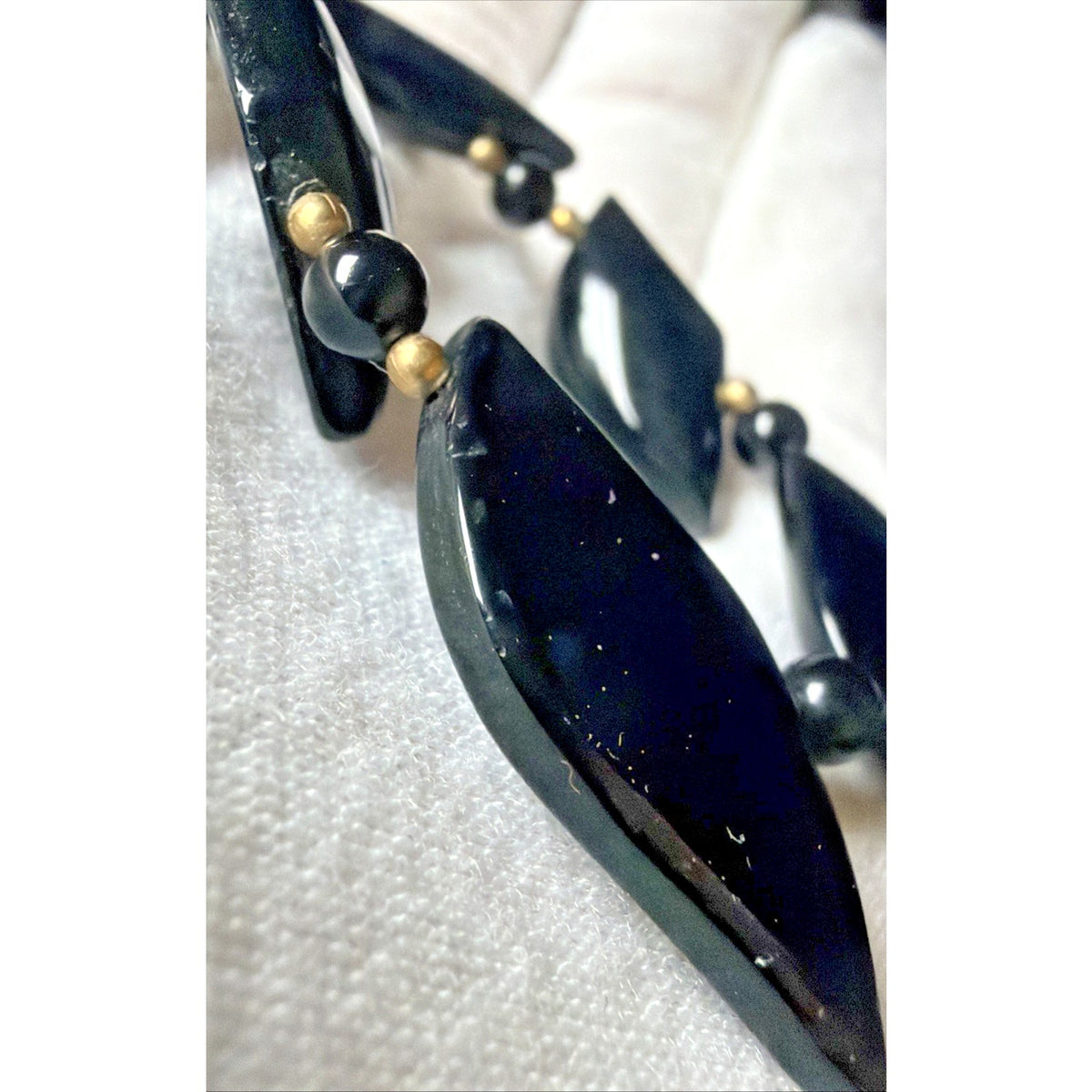 Jet Black Flame Carved Leaf Shape Onyx Bead Gold Spacer Necklace Read Descript