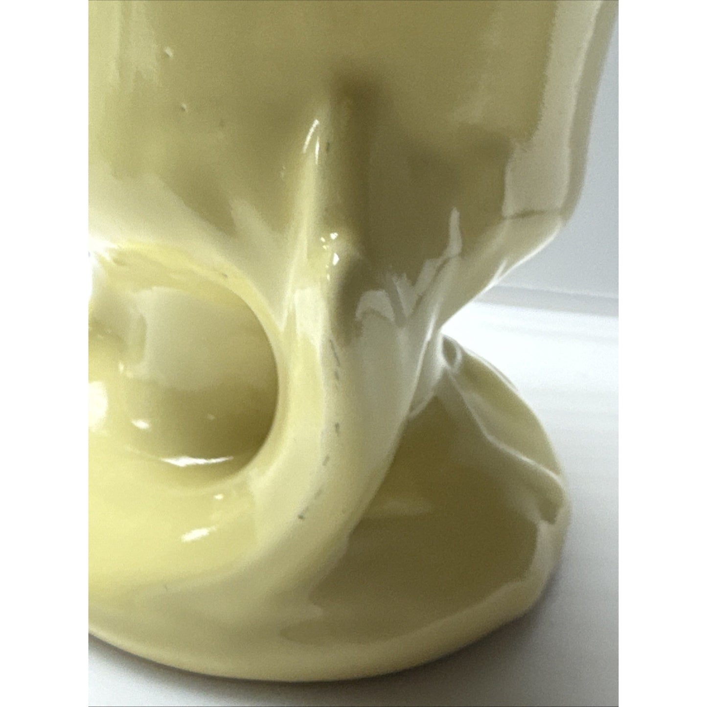 Vintage Camark Art Pottery Vase Planter Handles Leaf Shaped Yellow #807 As-Is