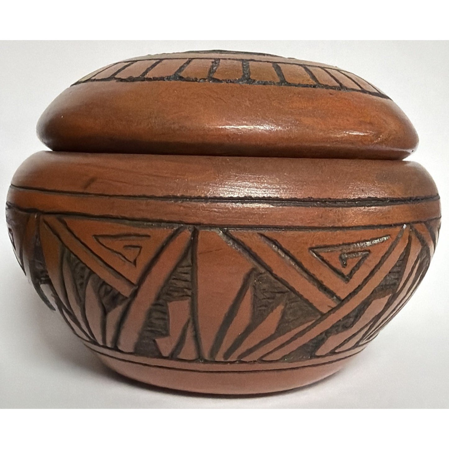 Vtg Navajo Art Pottery Jar Etched Native American Southwestern Pot Lid Signed