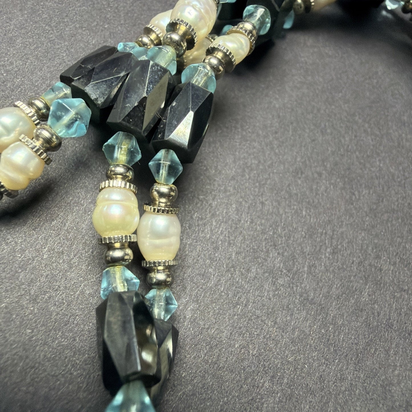 Vintage Layered Beaded Hematite Magnetic Necklace Bracelet Pearl Blue Crystal