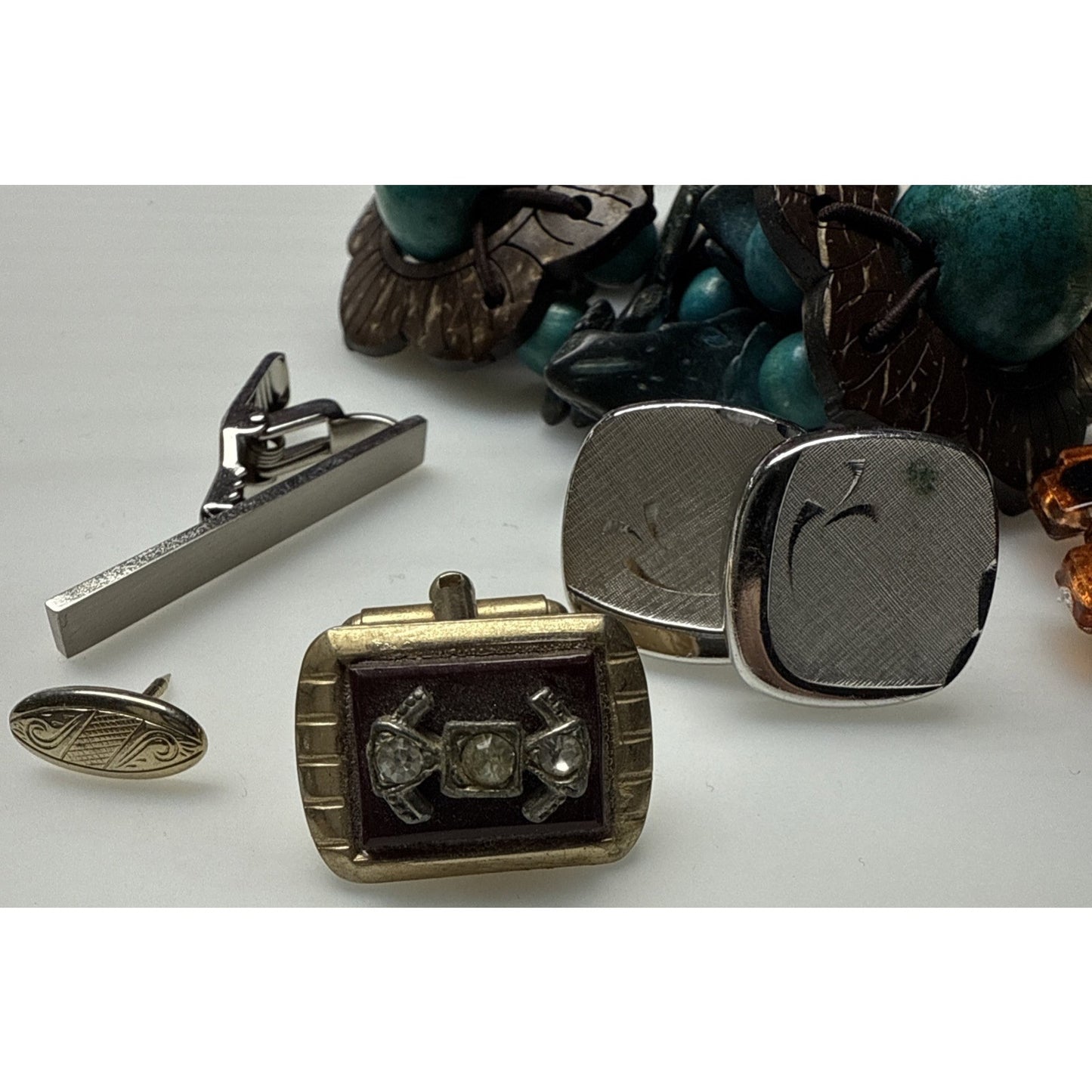 Vintage Modern Junk Jewelry Lot Craft Art Damage Craft Art Wearable As-Is 2#