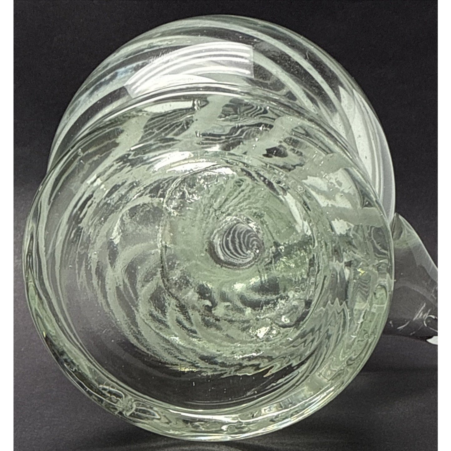 Vintage Blown Glass Mouse White Spiral Curved Tail Figurine Paperweight As Is