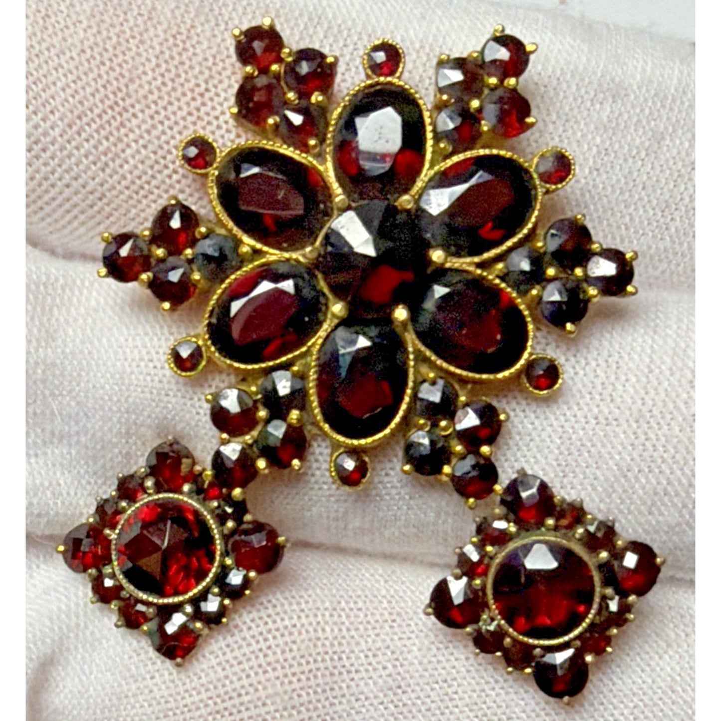Victorian Red Garnet Star Snowflake Cluster Germany Brooch Pin Screw Earrings