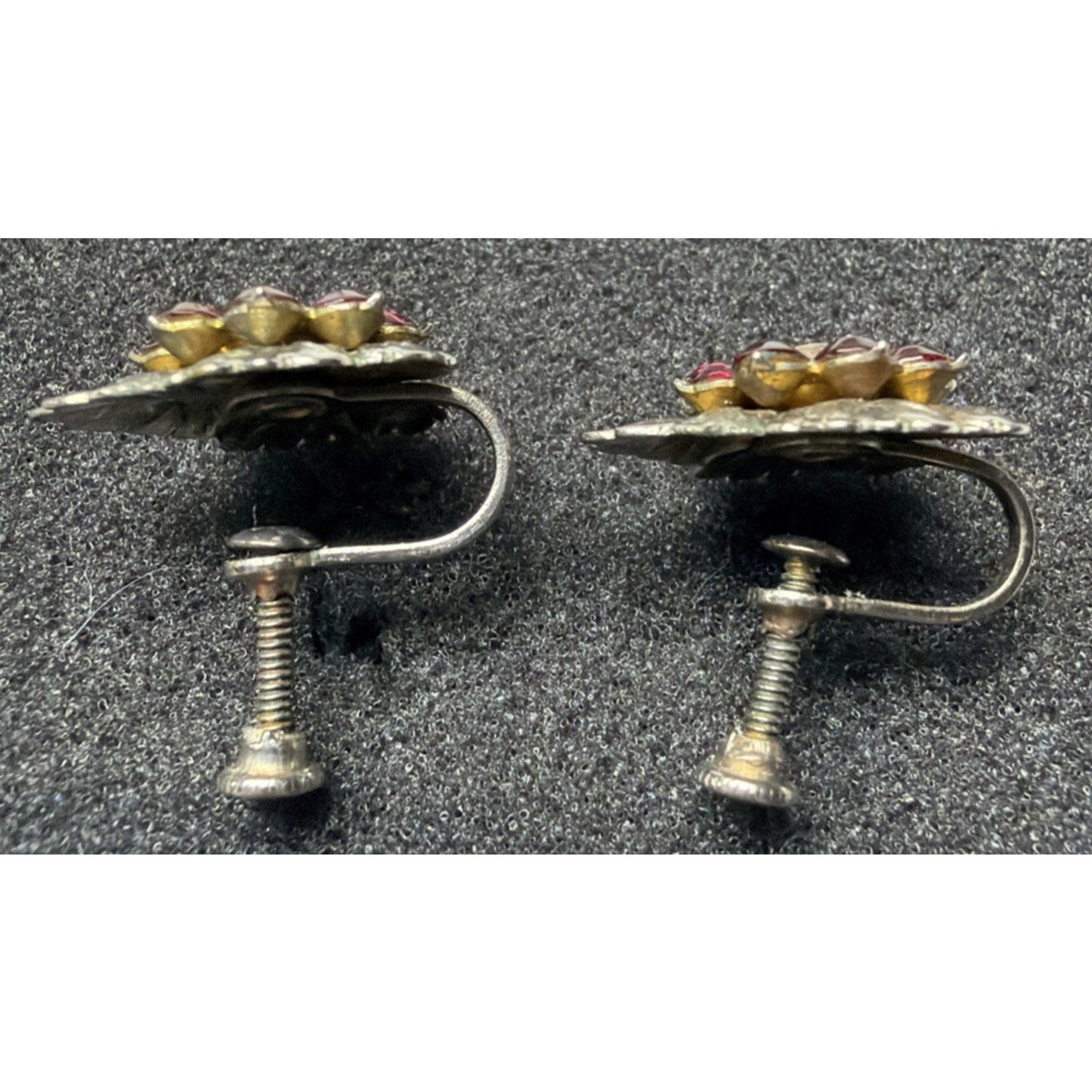 Vintage Gold Tone Leaf Screw Back Earrings Ruby Red Rhinestone White Clear