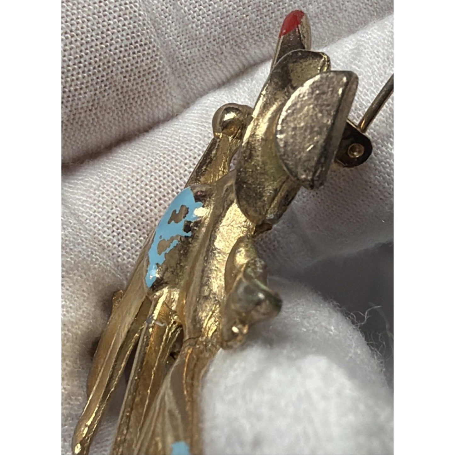 Vintage Roadrunner Natty Bird Pin Brooch Stork Gold Tone Enamel Top Hat Cane