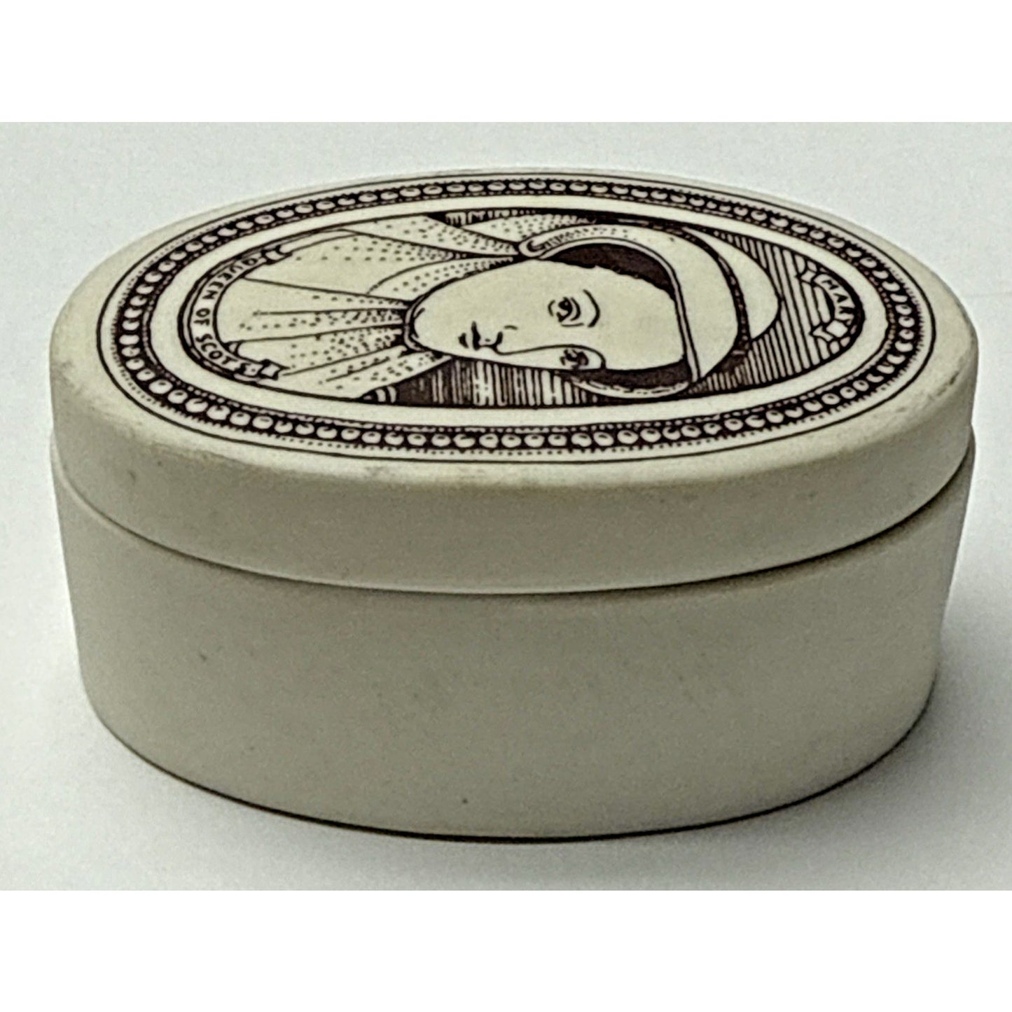 Horizon Porcelain Scotland Queen Mary Scots Trinket Lidded Jewelry Box Read