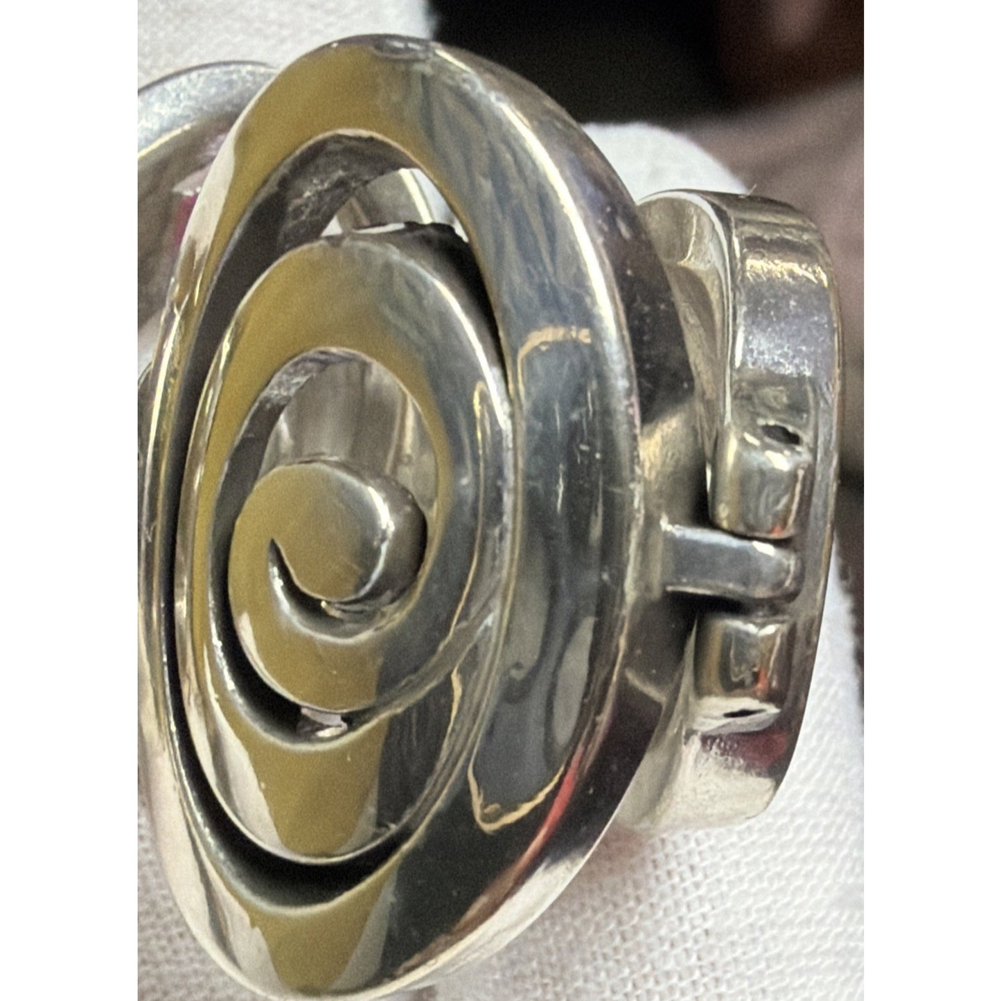 Brighton Vertigo Oval Link Bracelet Silver Tone Swirl Design 7” Modern Boho
