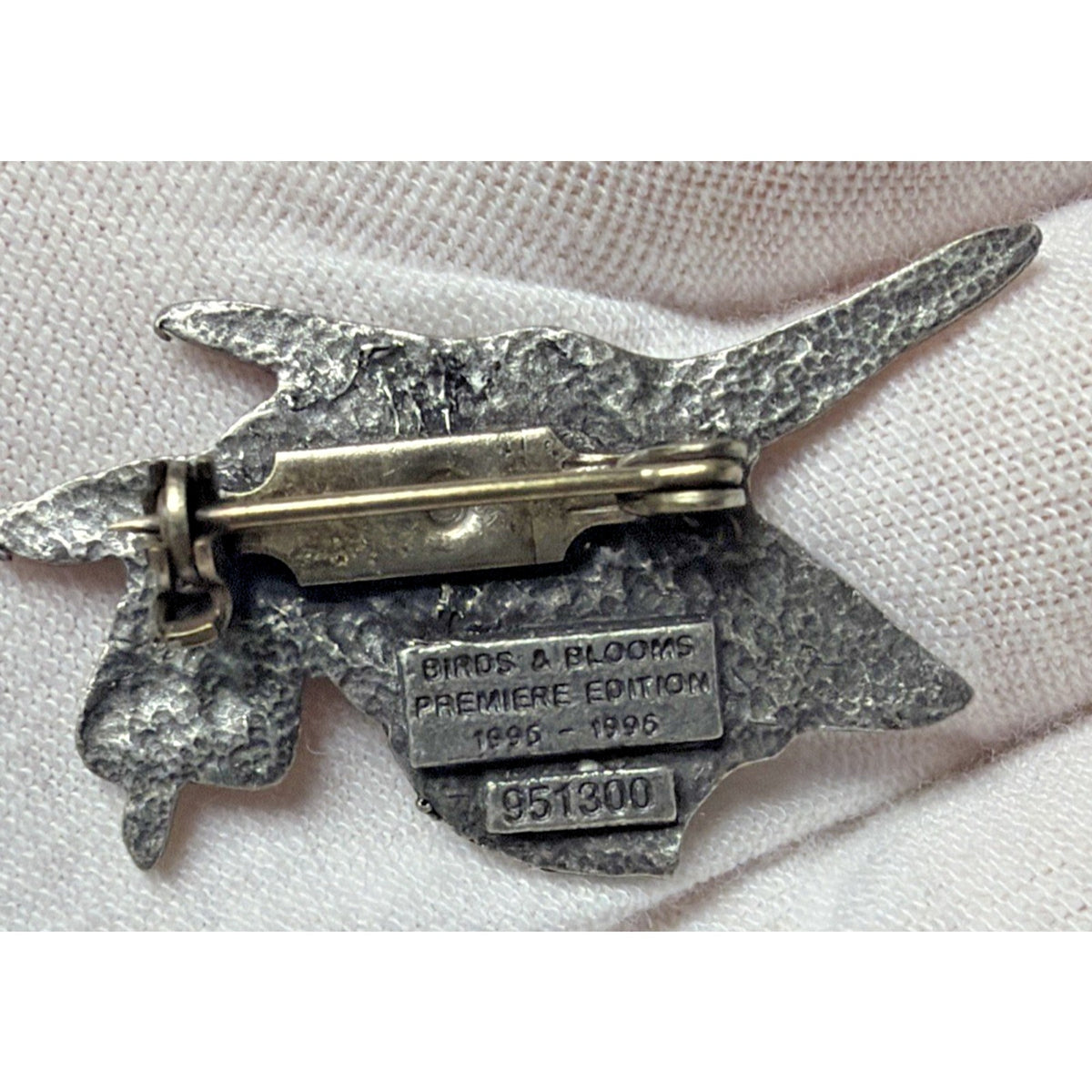 Vintage Birds and Blooms Pewter Pin Hummingbird Brooch 1995 1996 Premier Edition