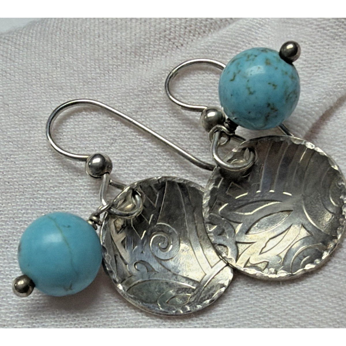 Margaret Lindquist ZAX 925 Sterling Dangle Stamped Disc Earrings Turquoise Beads
