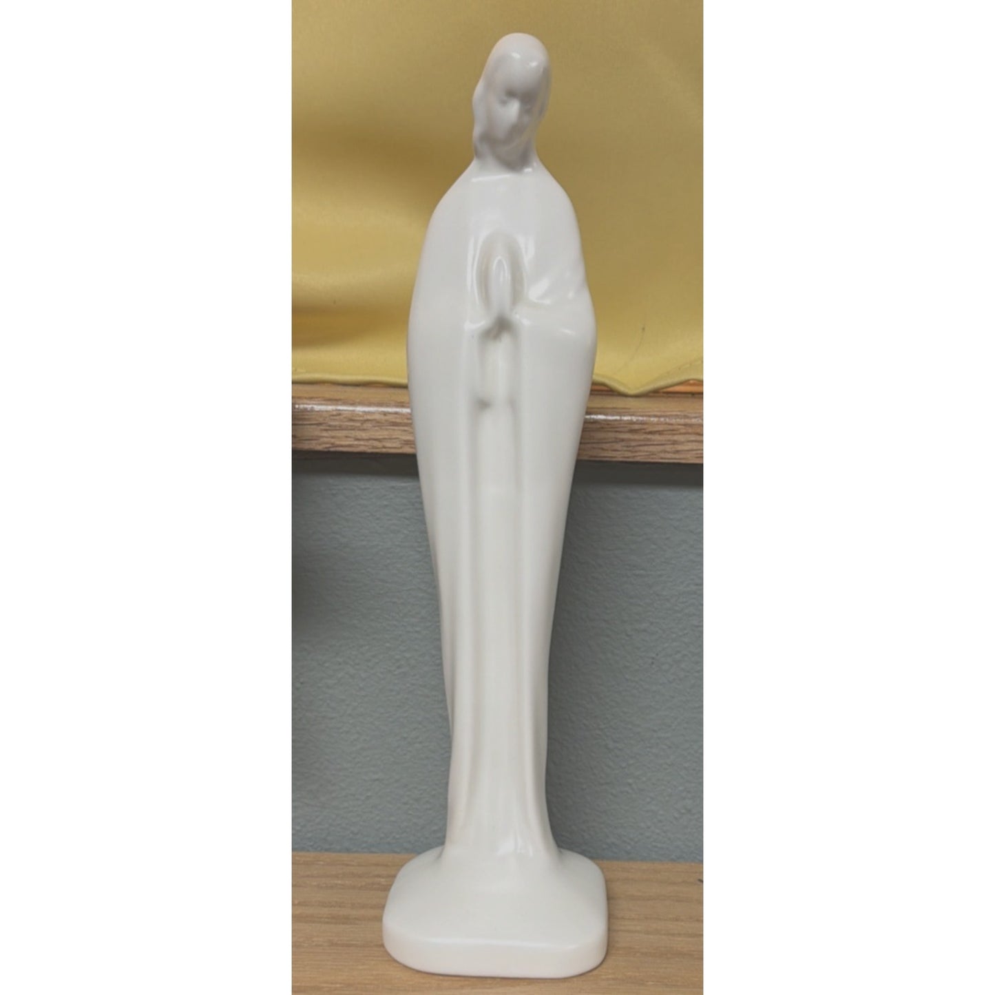 Vtg Haeger Pottery Praying Virgin Mary Madonna Statue White Matte Ceramic #303