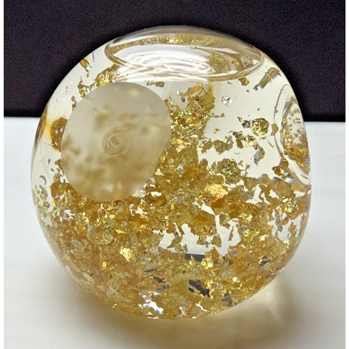 Vintage 23k Gold Golden Flow Studio Hand Blown Glass Paperweight Snow Globe