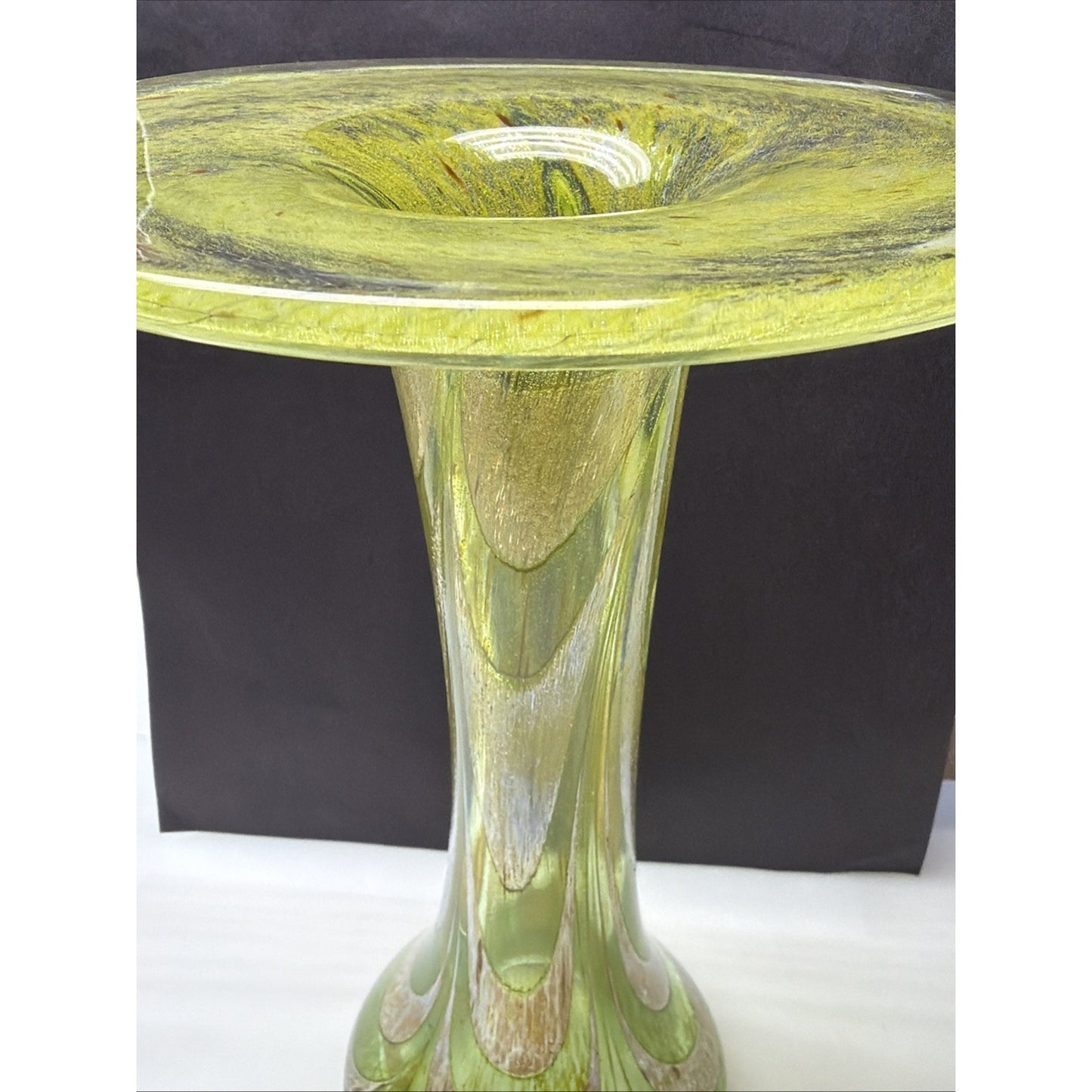 Art Nouveau Kralik Art Glass Marine Green Gold Iridescent Combed Feather Vase
