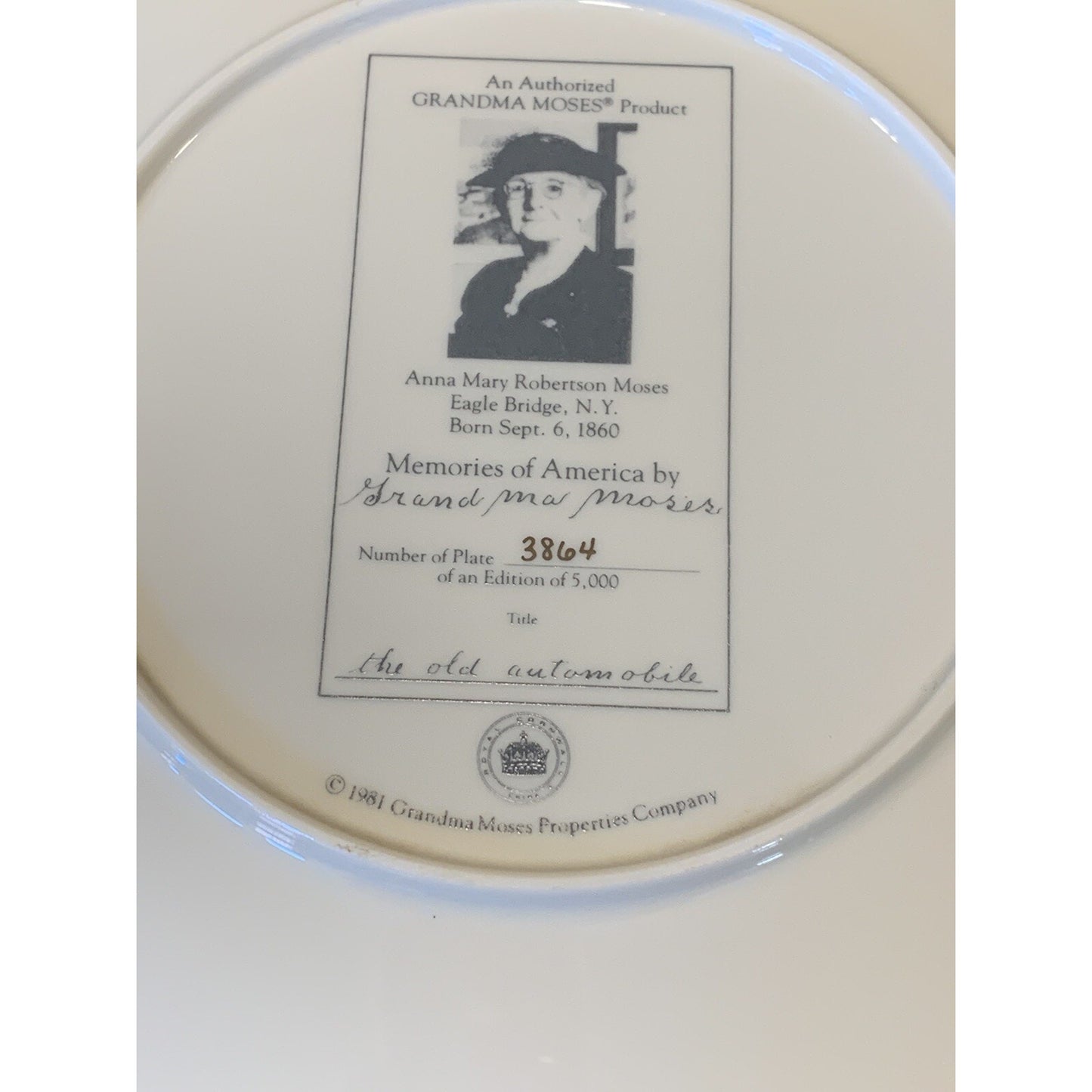 Grandma Moses Memories of America Collector Plate The Old Automobile COA Case