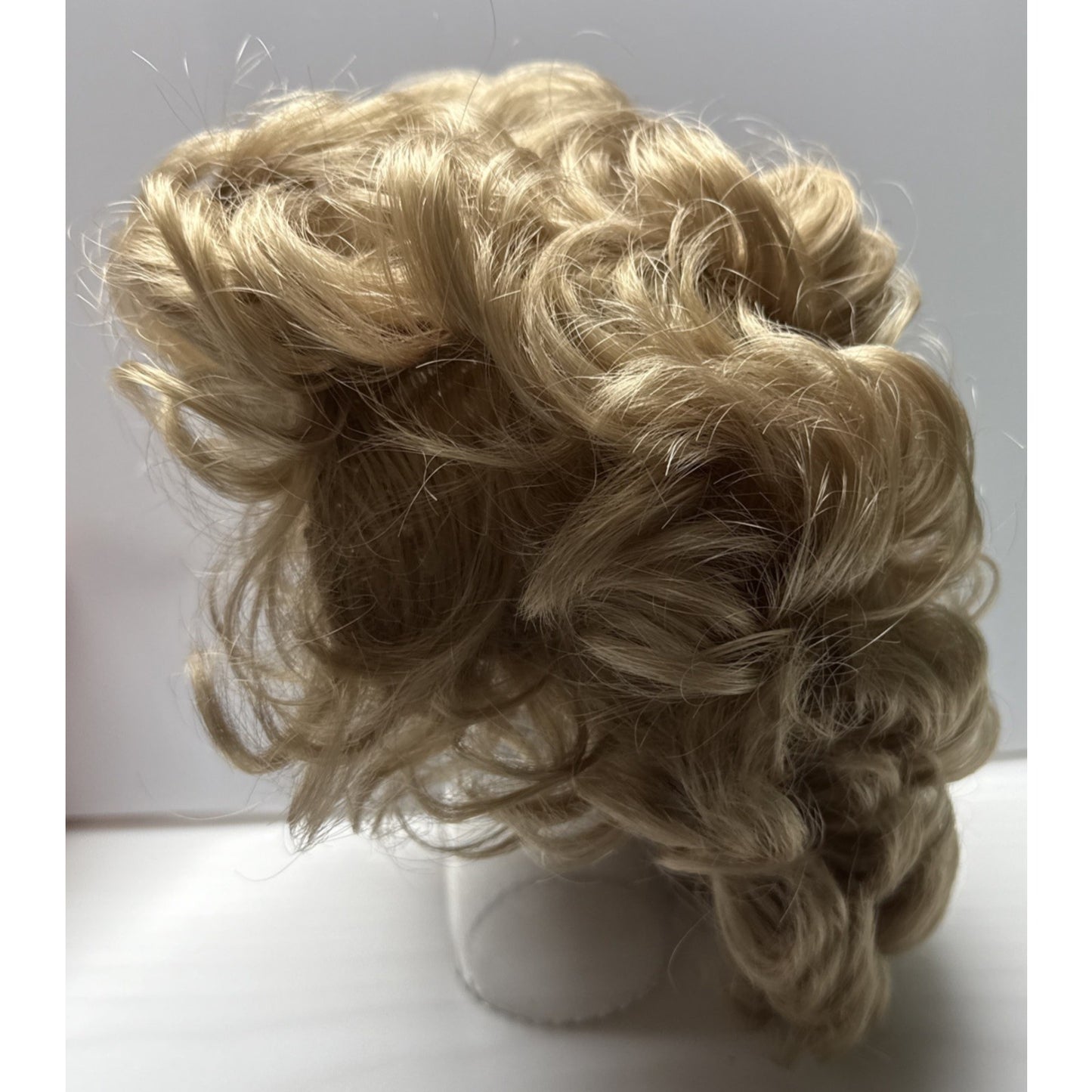 Vintage Arlene Dahl Short Ash Blonde Wig Hair Piece Curls Original Box As-Is