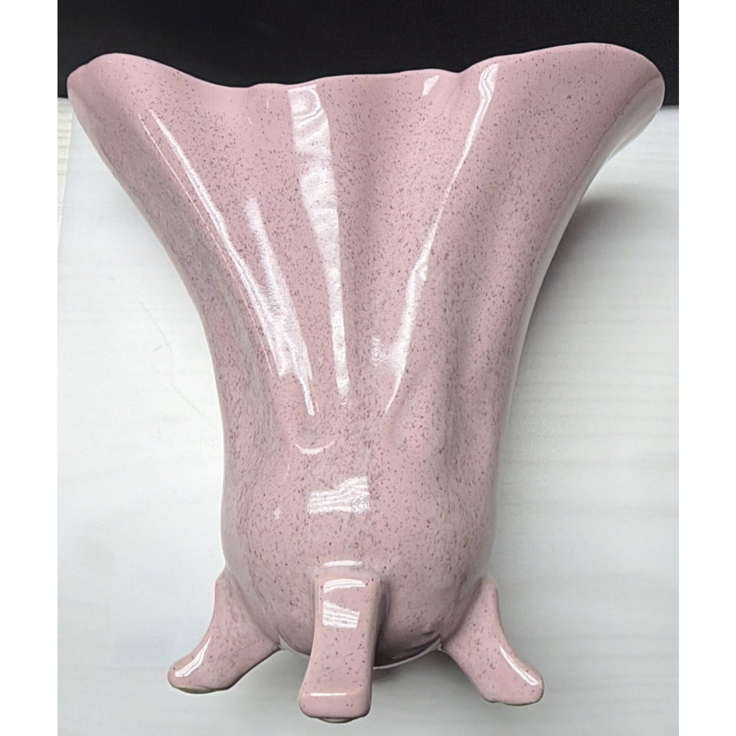 Vintage Shafer Art Pottery Pink Speckled Vase Fan Gladiola 922 As Is