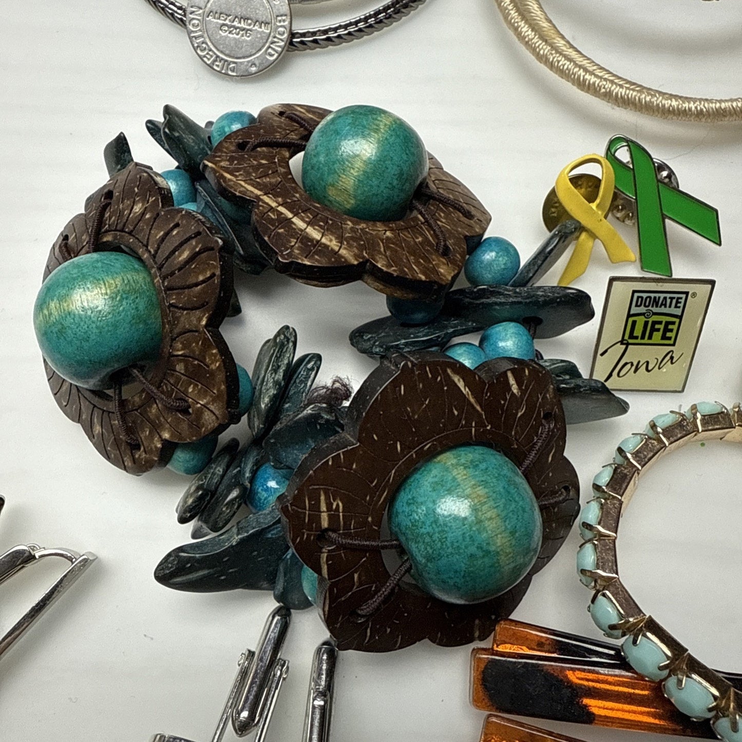 Vintage Modern Junk Jewelry Lot Craft Art Damage Craft Art Wearable As-Is 2#