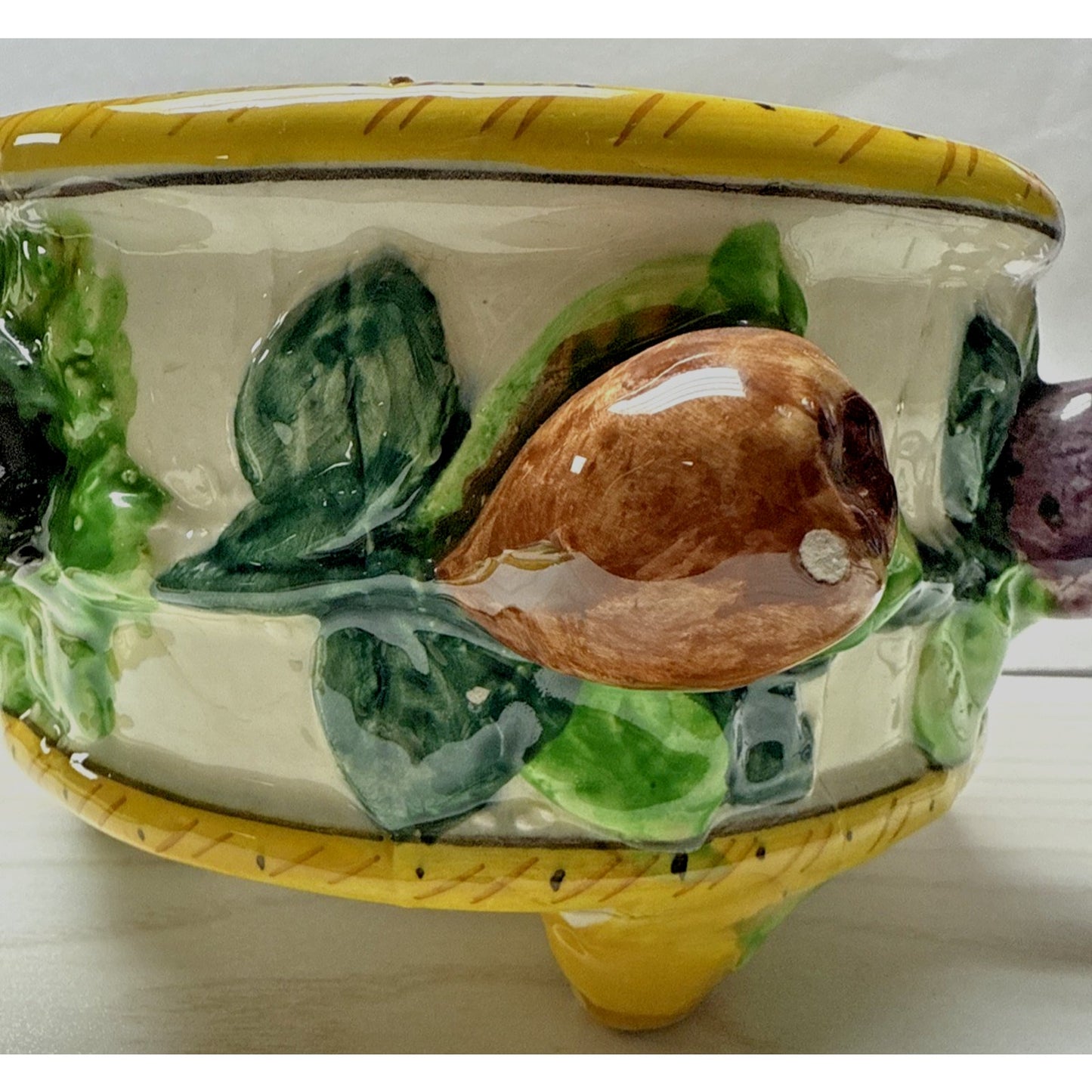 Vtg Fruit Majolica Serving Bowl Dish Lid Tureen Italy Preserve Pot As Is Rread