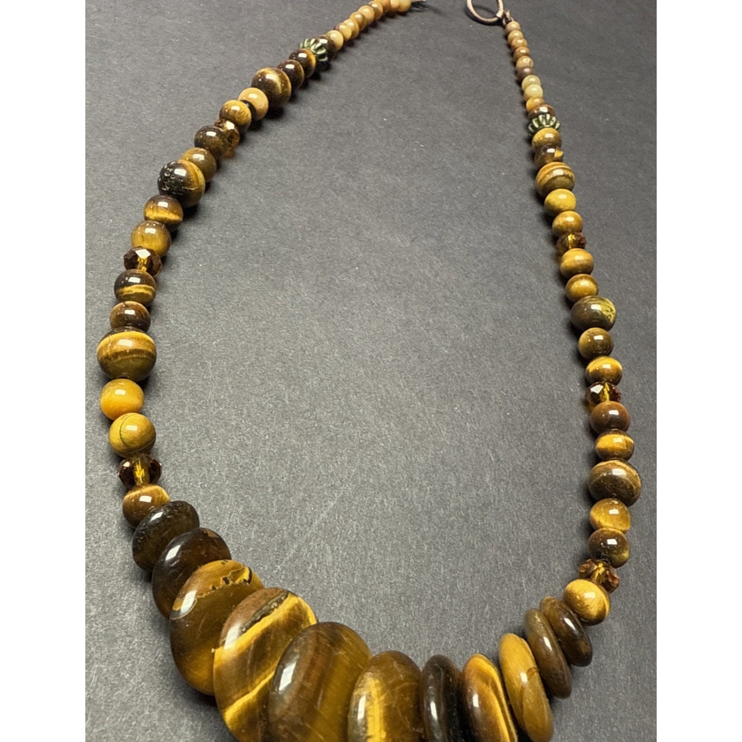 Vintage Tiger Eye Graduated Bead Collar Necklace Large Disc Toggle Layered As Is