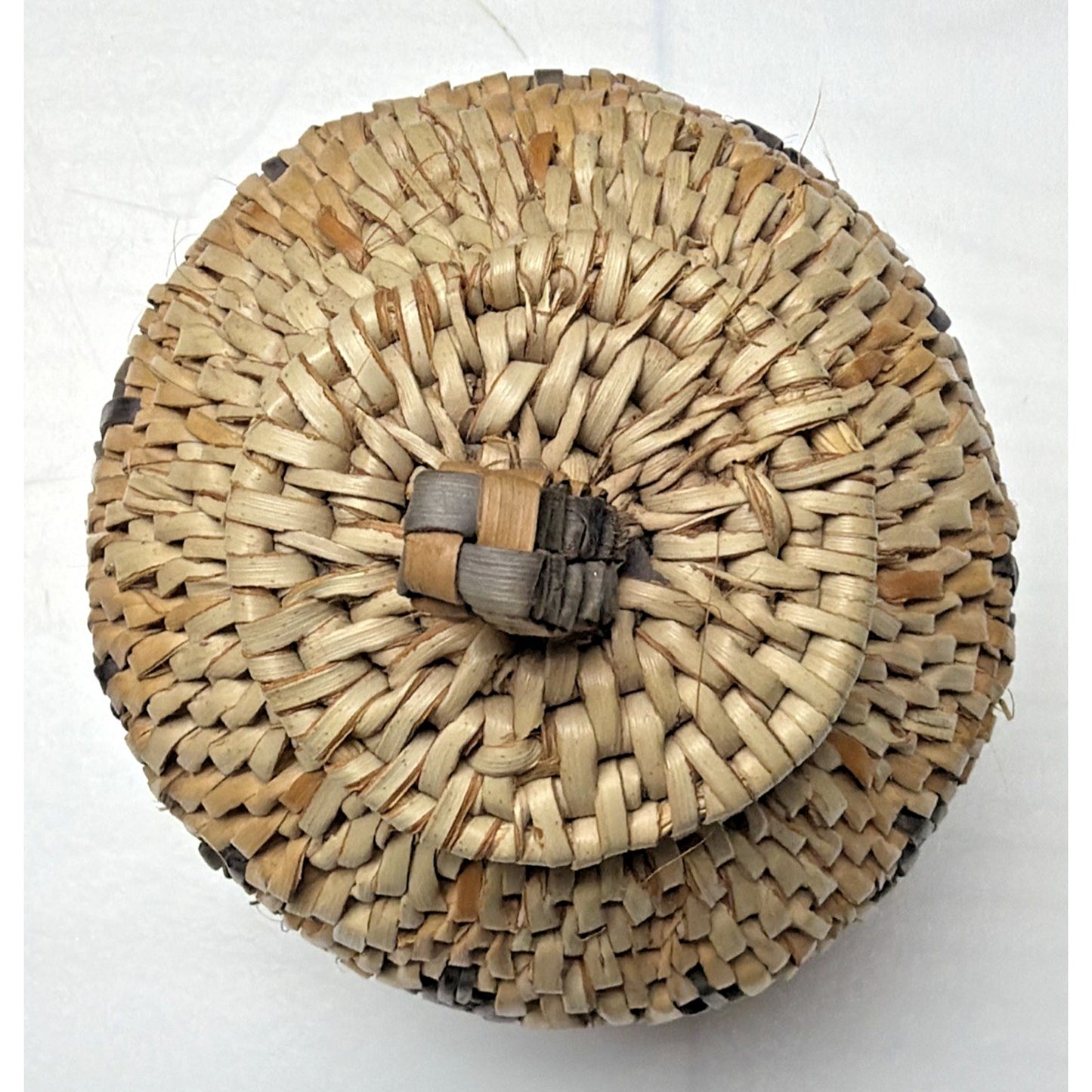Zulu Palm Fiber Herb Basket With Lid South Africa Handwoven Geometric Pattern