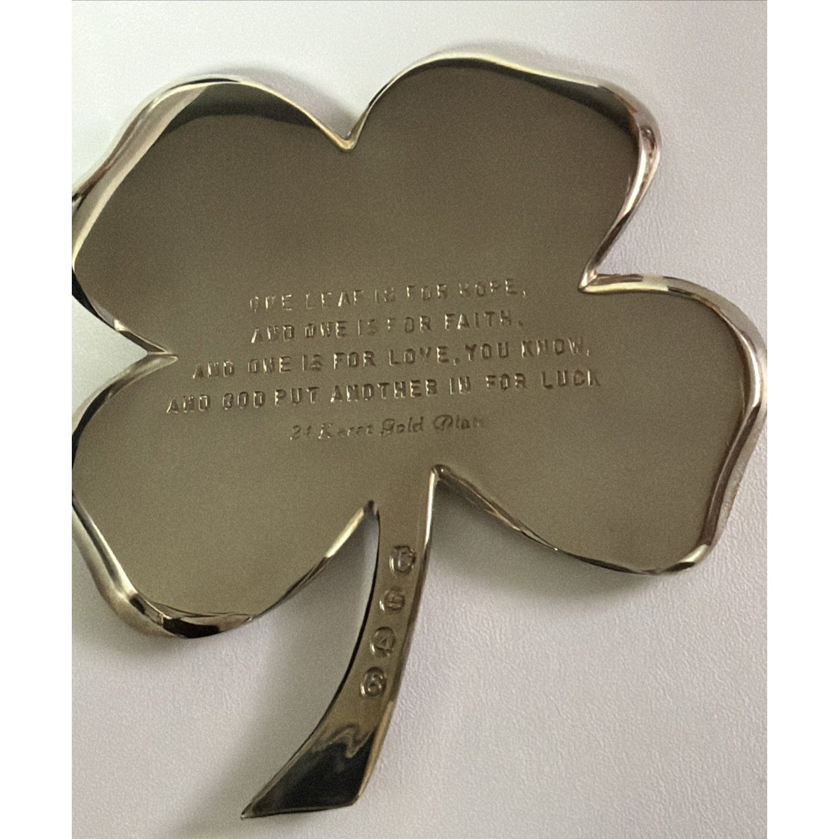 Vintage Gerity 24K Goldplate Four Leaf Clover Shamrock Paperweight As Is