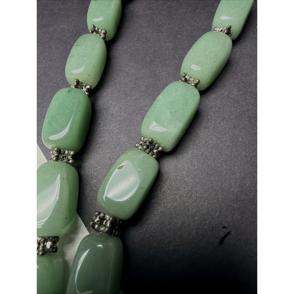 Jade Jadite Tumbler Beaded Silver Tone Necklace Green Choker Statement Chunky