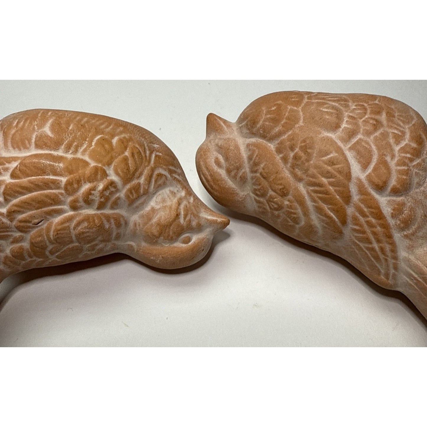 Vintage Lot of 2 Clay Terra Cotta Small Bird Figurines Doves Robins
