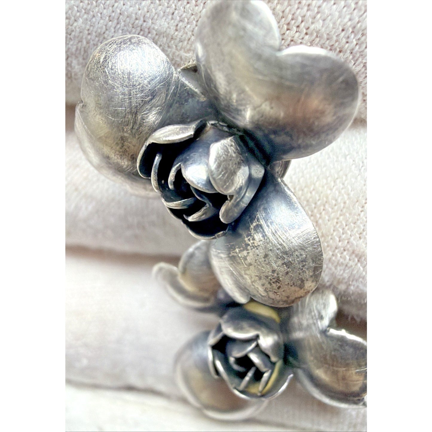 Vintage Sterling Silver Detailed Rose Rosette Flower Screw Back Earrings