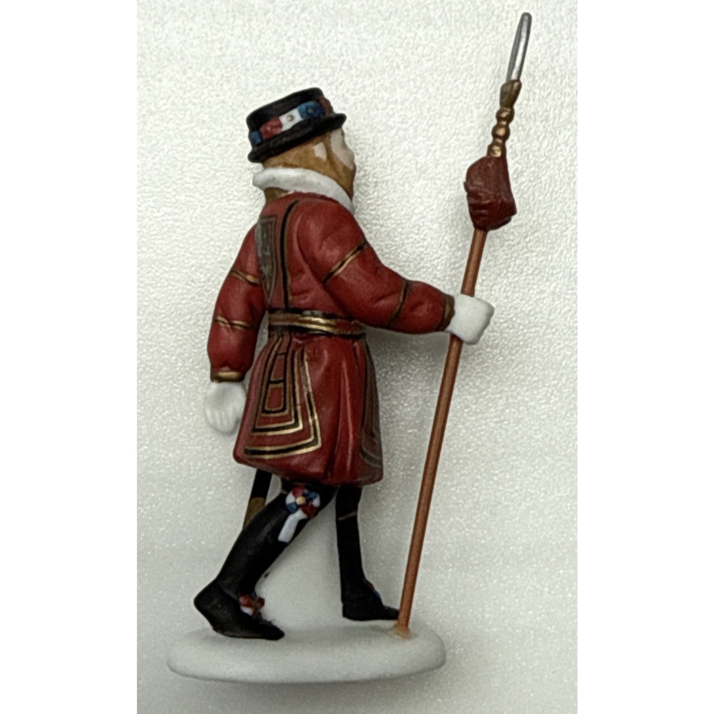 Vintage Dept 56 Yeomen of The Guard Single Figure Dickens 58397