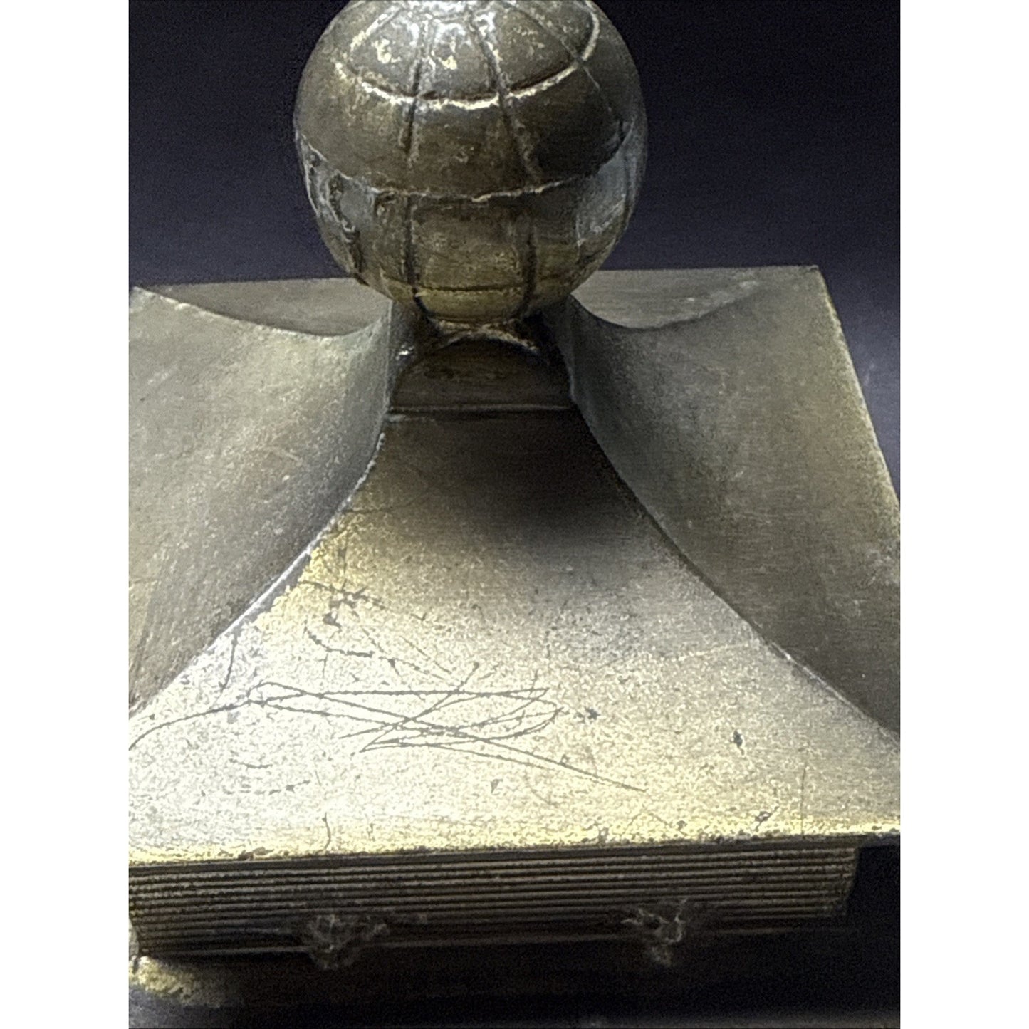 Banthrico Midwest National Piggy Bank Farm Insurance Coin Bank Key