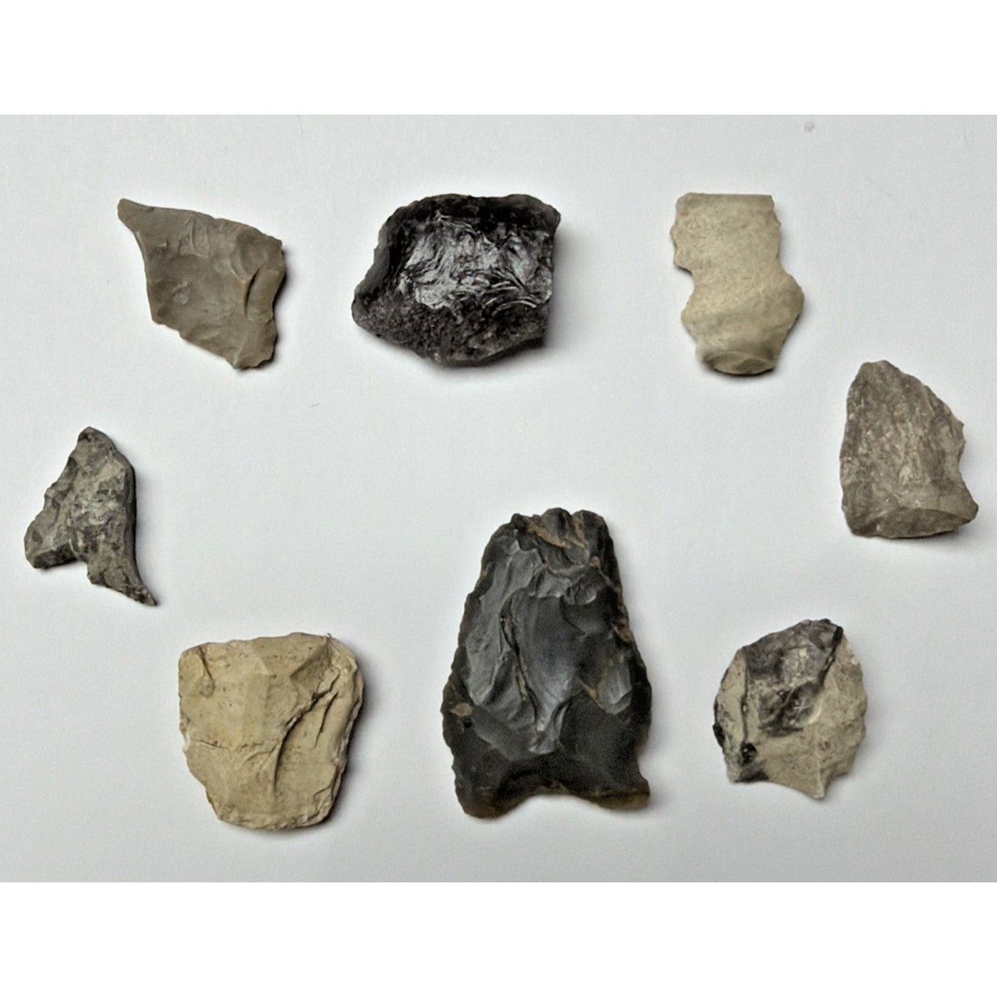 Old Lot of 18 Native American Artifact Carved Stone Fragment Arrowhead Preform