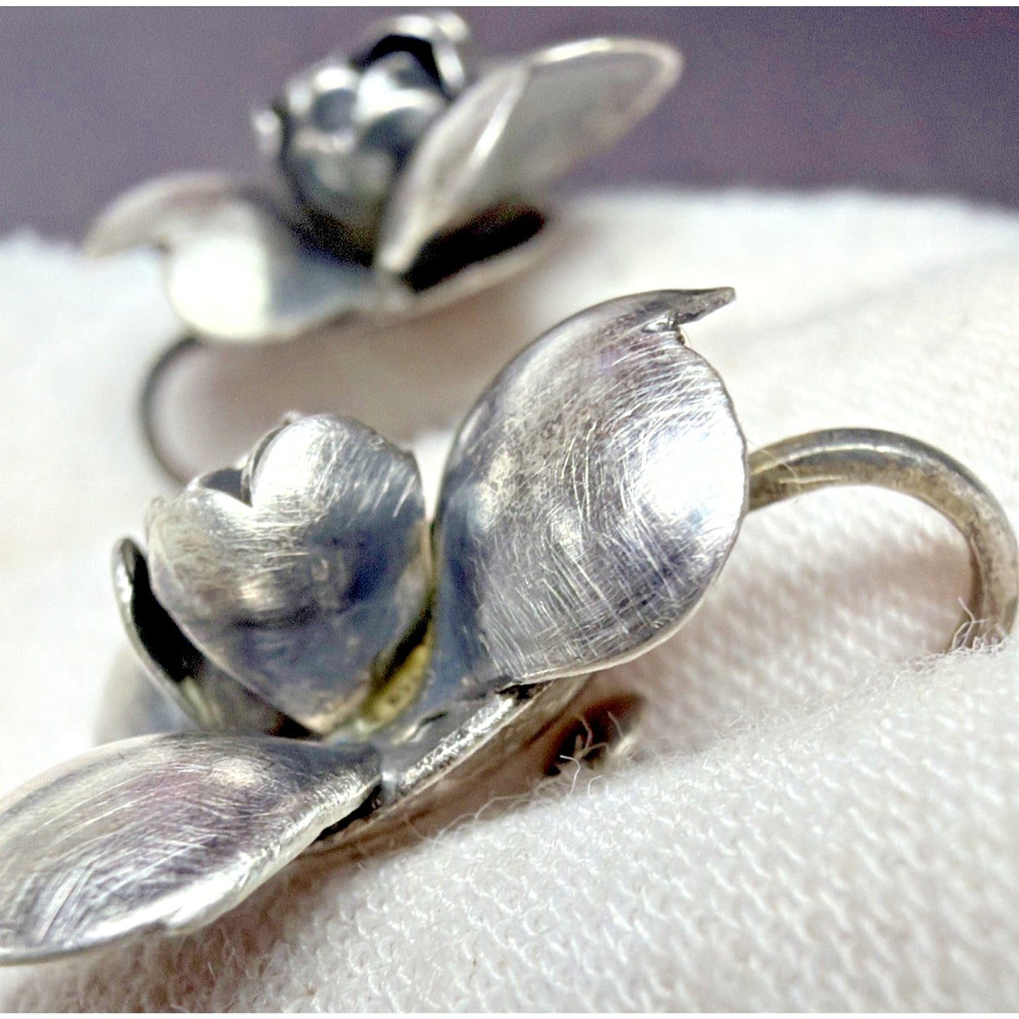 Vintage Sterling Silver Detailed Rose Rosette Flower Screw Back Earrings