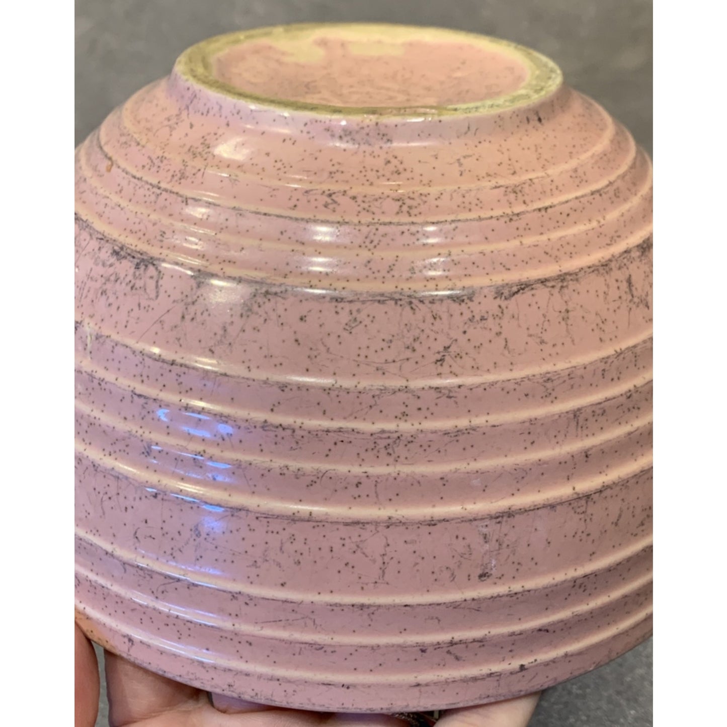 Vtg McCoy Pottery Pink Mixing Bowl Speckled Ribbed Beehive As Is