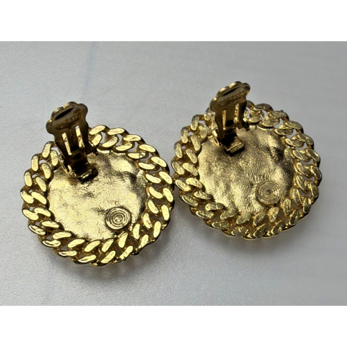 Vintage Button Dome Earrings Gold Tone Round Curb Chain Braided Border Clip On