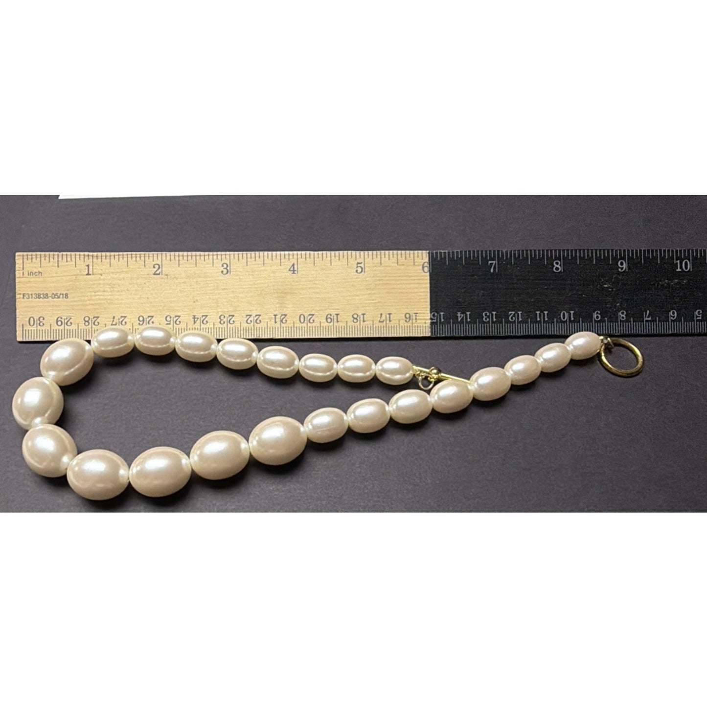 Vintage Large Chunky Faux Pearl Necklace Choker Toggle