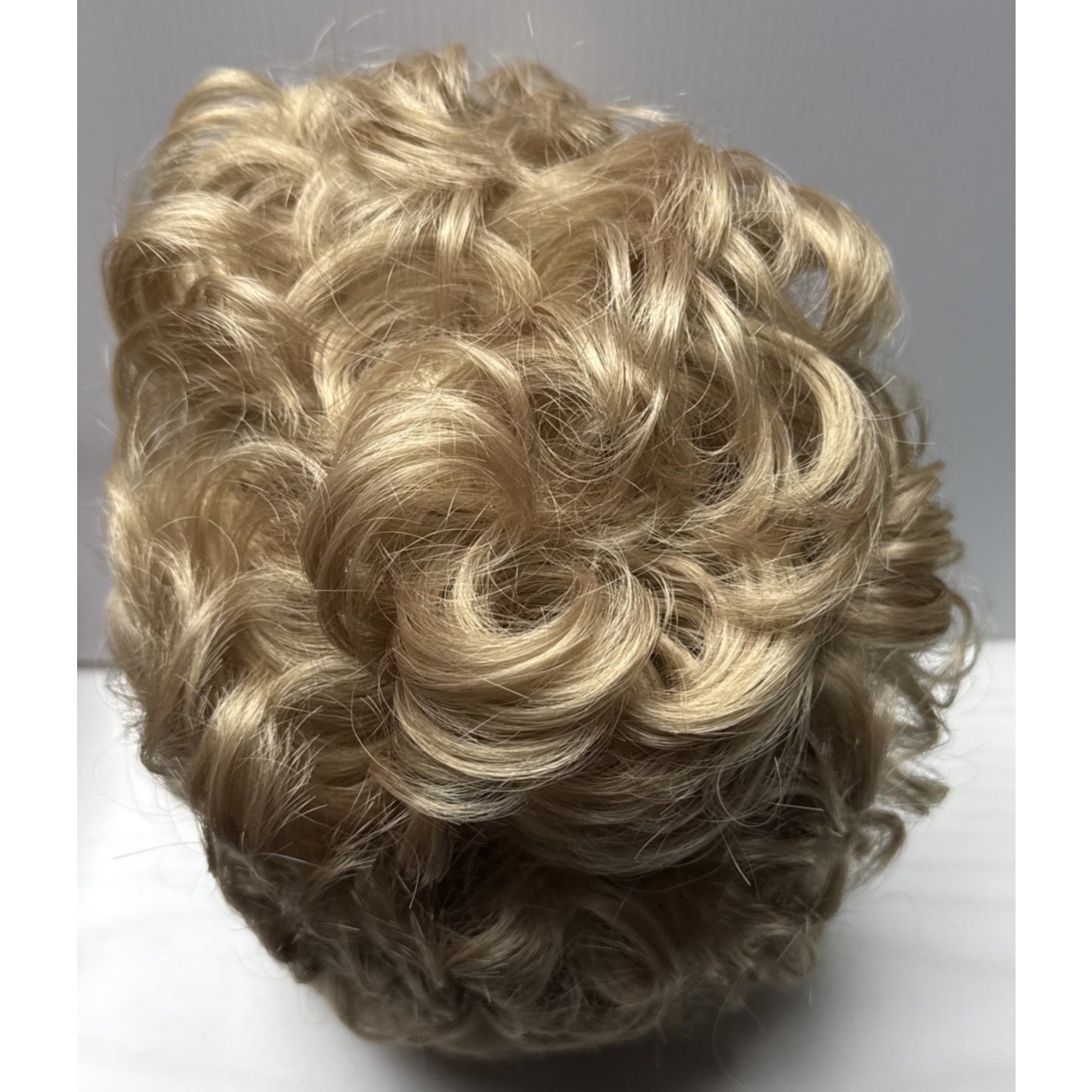 Vintage Arlene Dahl Short Ash Blonde Wig Hair Piece Curls Original Box As-Is