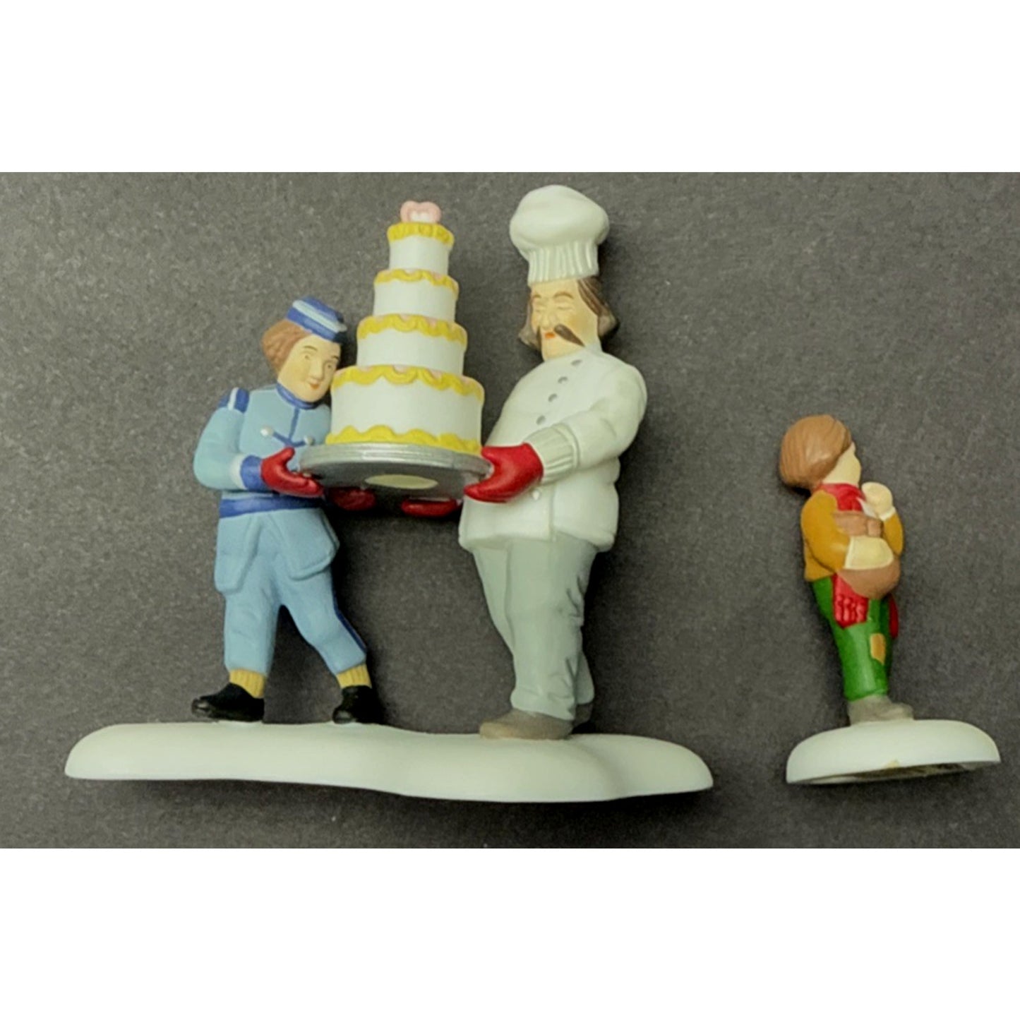 Vintage Set of 2 Dept 56 Christmas In The City Series Excellent Taste No Box