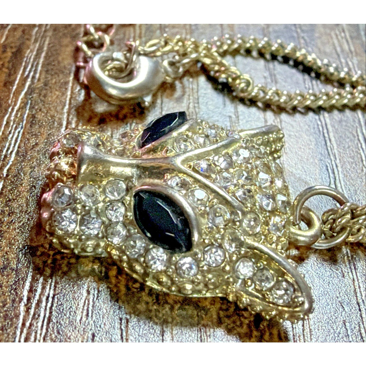 Vintage Pave Crystal Rhinestone Leopard Panther Pendent Necklace Read