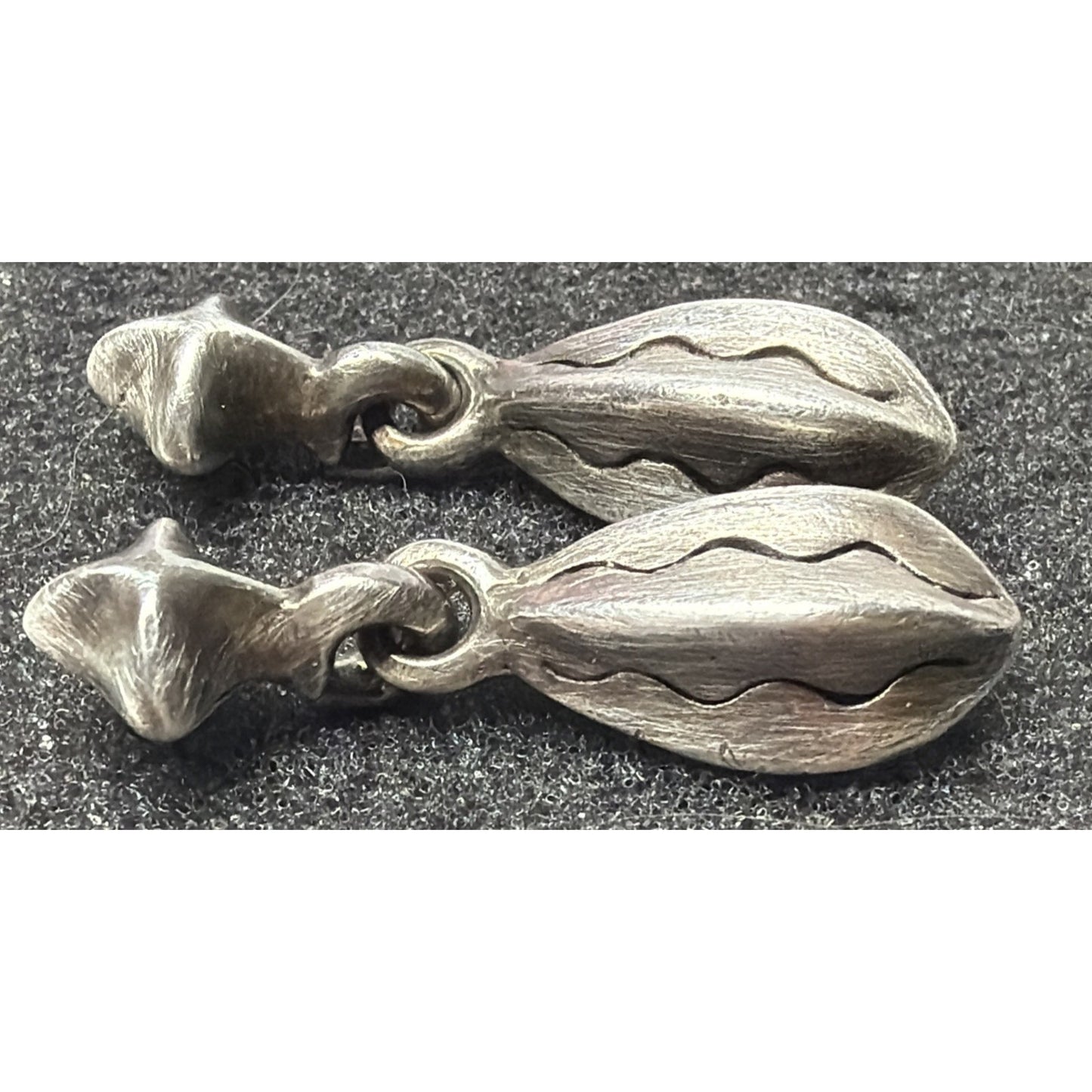 Modernist Silver Geometric Abstract Dangle Earrings Bean Fishbone Seed Pod As Is