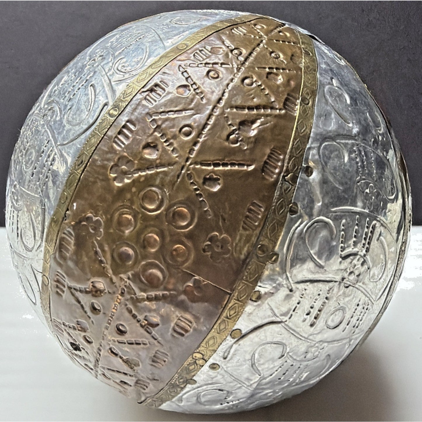 Vtg Mixed Metal Wrapped Sphere Orb Hand Tooled Design Ornate Ball Brass Bronze