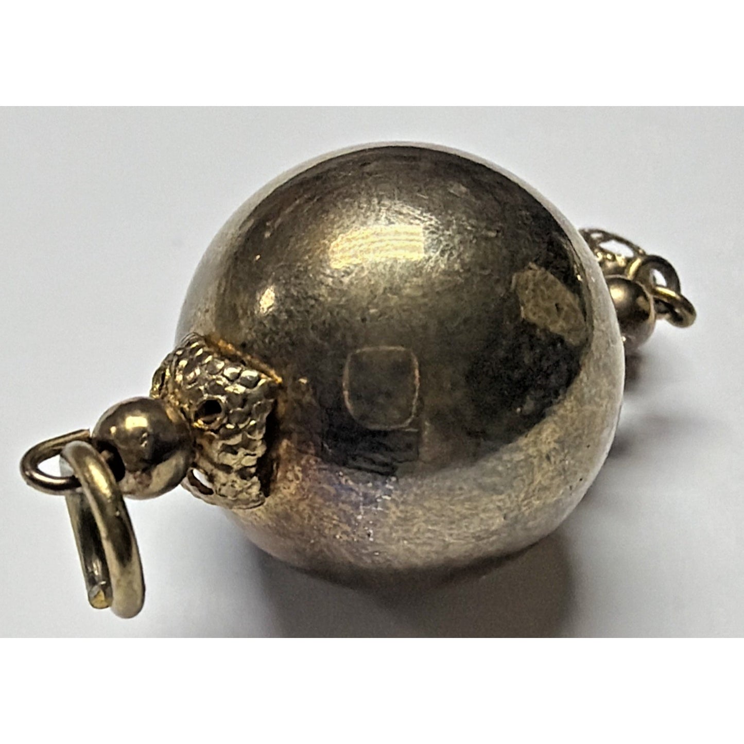 Vintage Baroque Style Pendant Ball Gold Tone Chain Tassel As Is