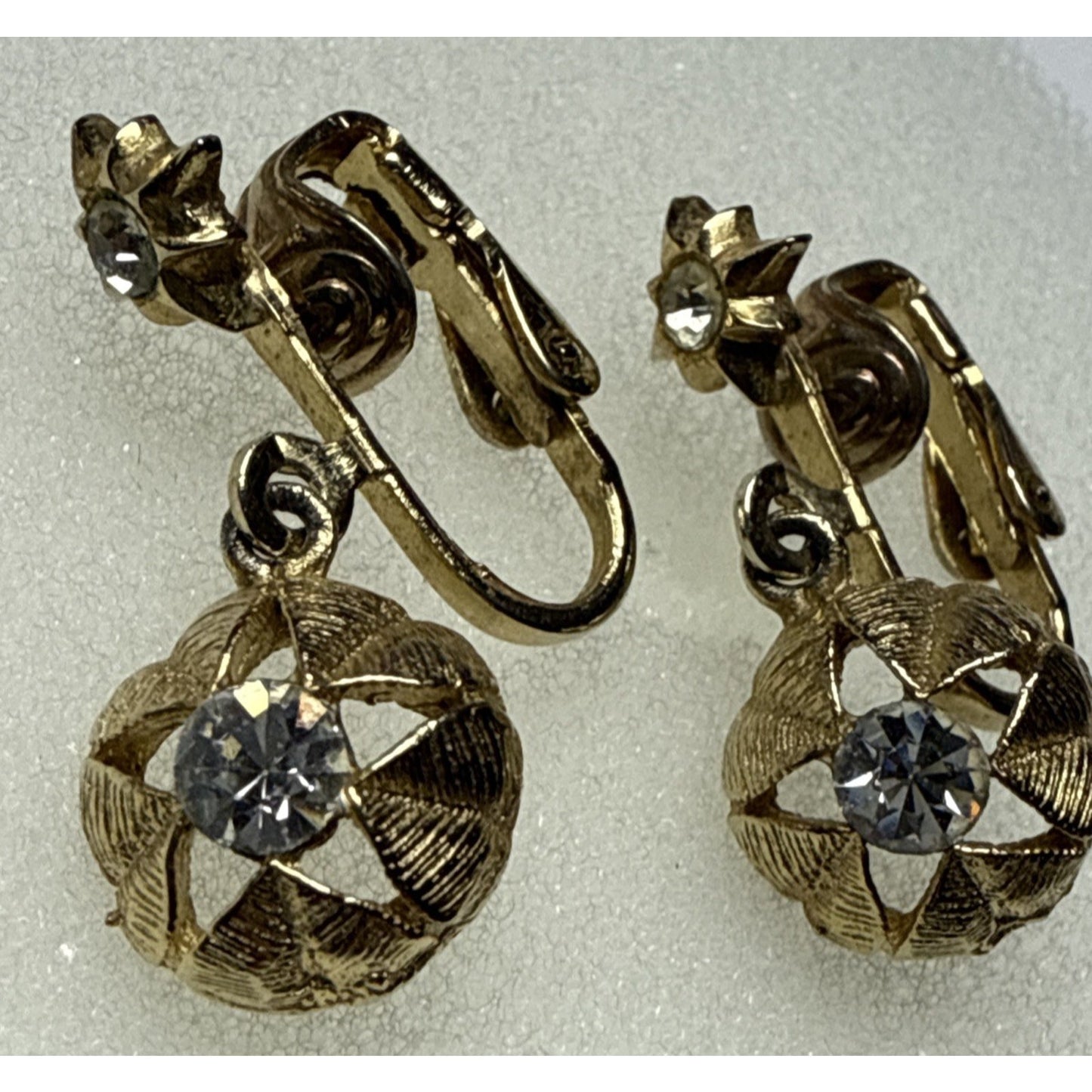 Vintage Atomic Starburst Star Clip On Dangle Earrings Rhinestone