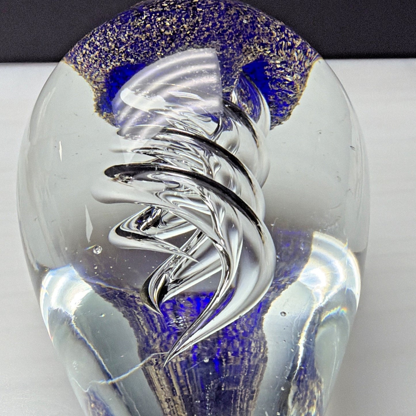 Vtg Large Art Glass Egg Paperweight Spiral Ribbon Cobalt Blue Aventurine Gold