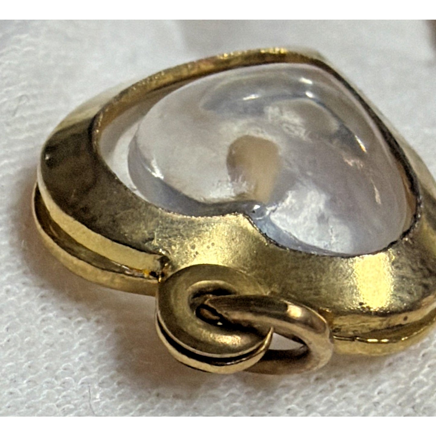 Vtg Gold Plated Lucite Mustard Seed Heart Pendant Charm Religious Amulet As Is